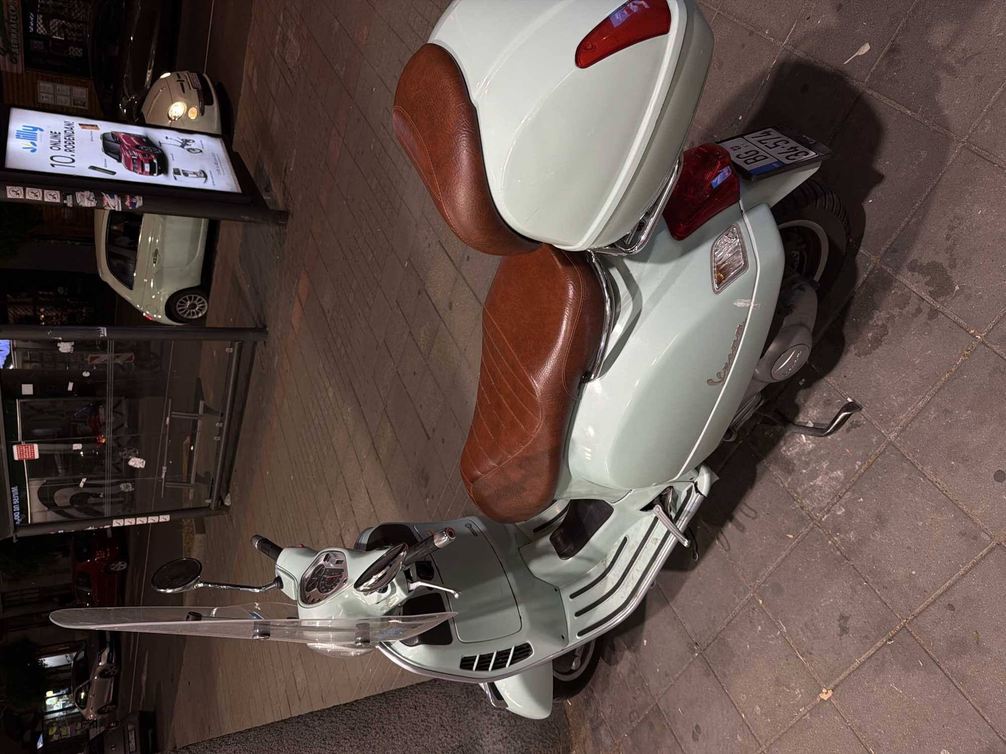 Evening scooters and fresh fruit spotted in Belgrade district
