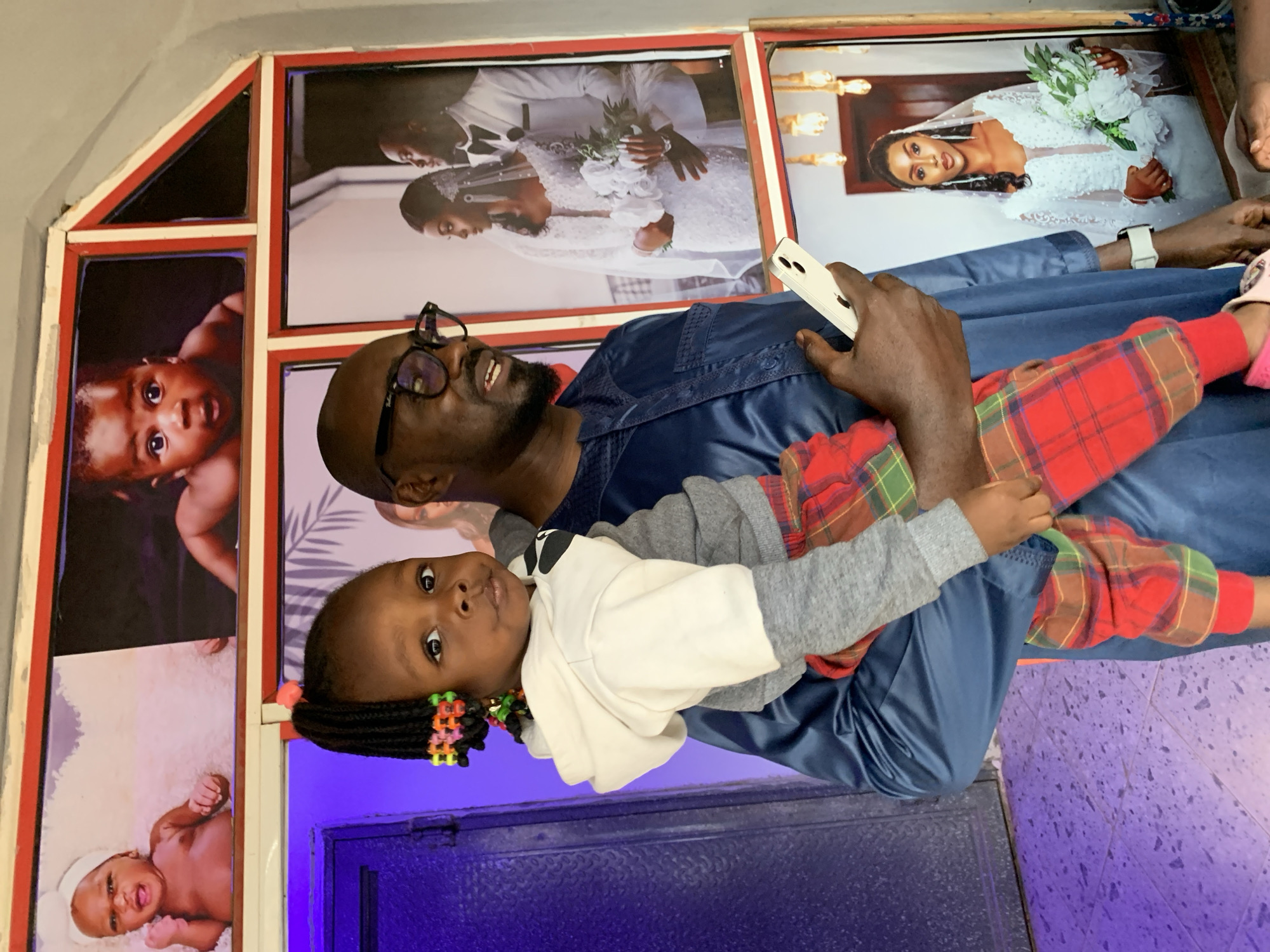 Casual portraits and street life across two Nigerian towns