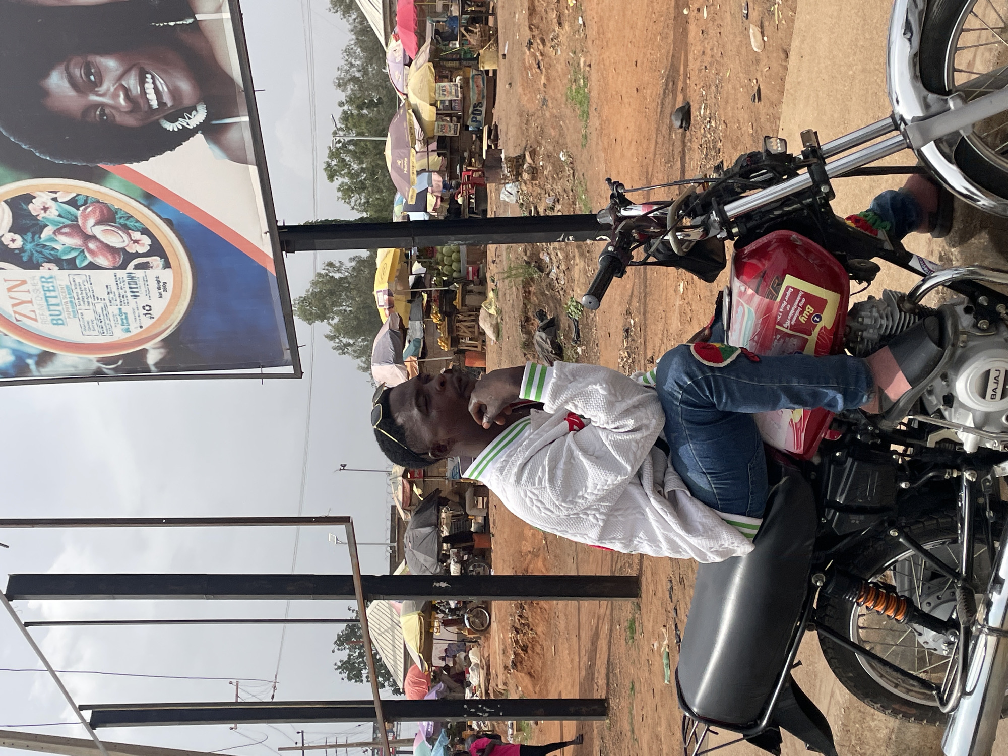Daily market life scenes captured in Bar Jirgi Summa