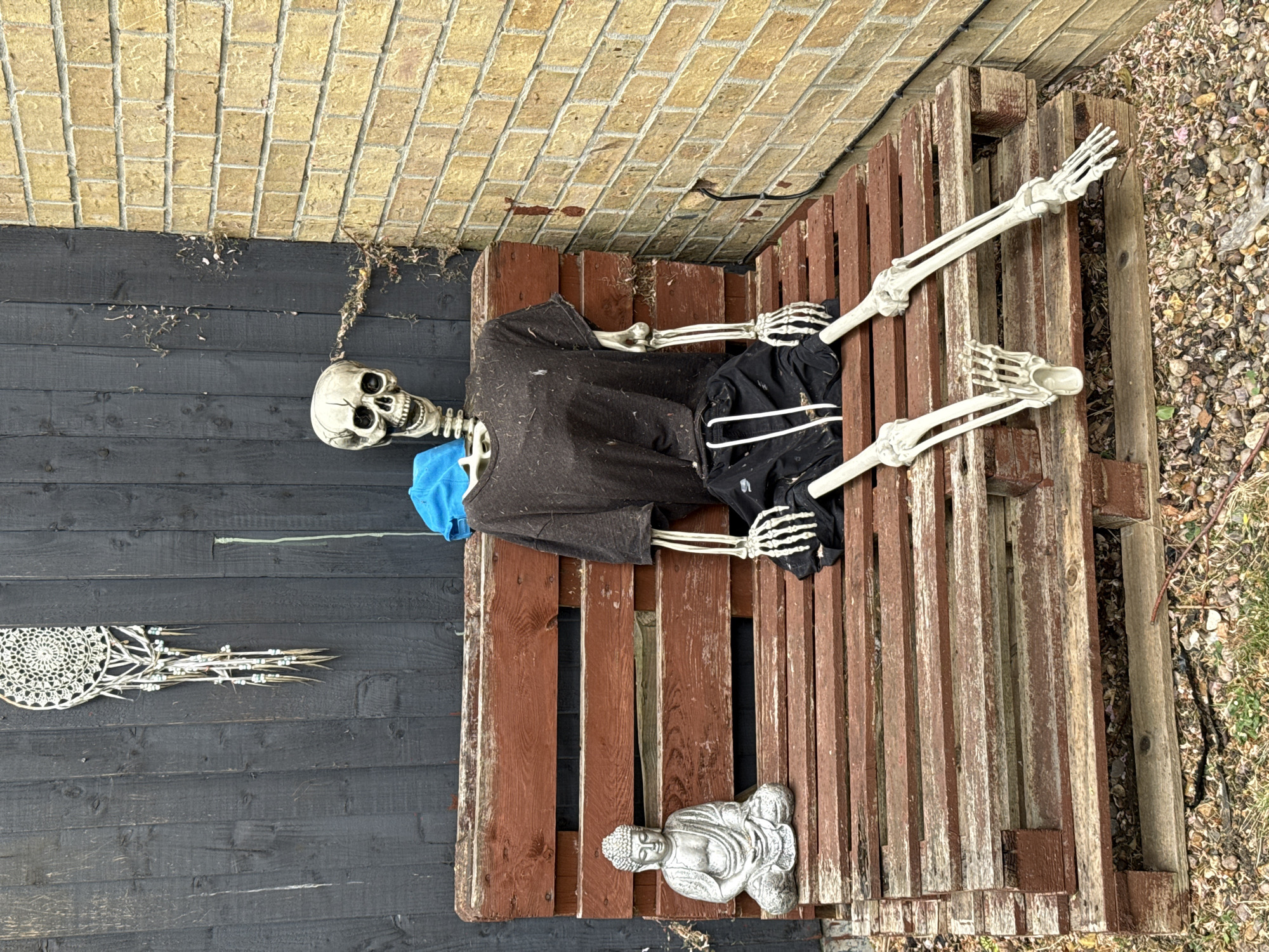 Halloween skeleton display spotted in London during spring