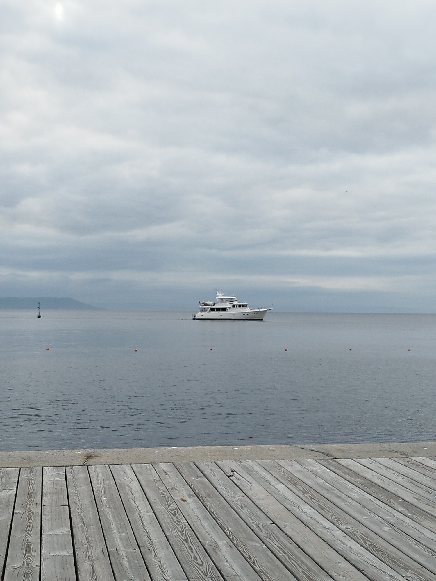 A casual morning around Vladivostok's streets and cafes