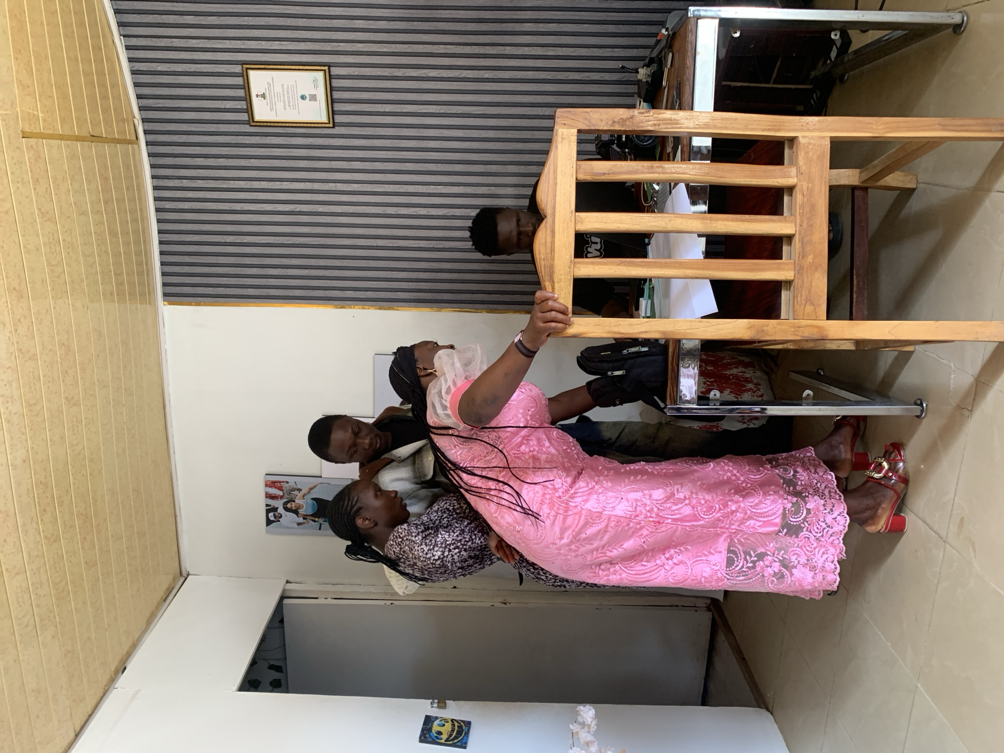 Morning photo sessions and street life in Jos, Nigeria