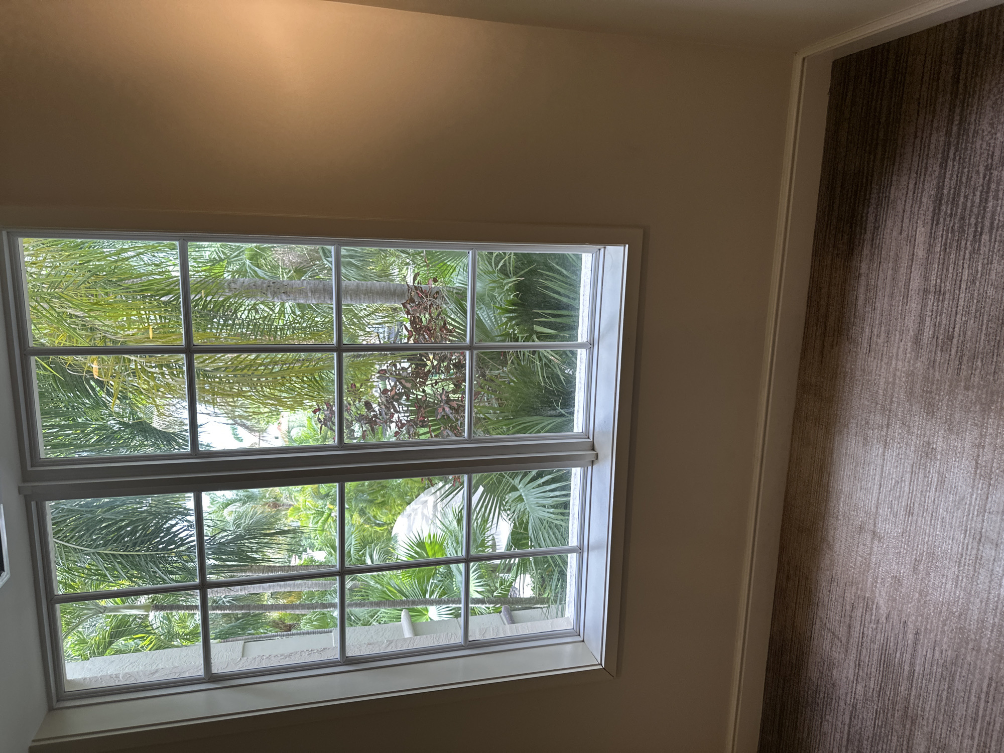 Routine indoor moments captured in Aventura residential building