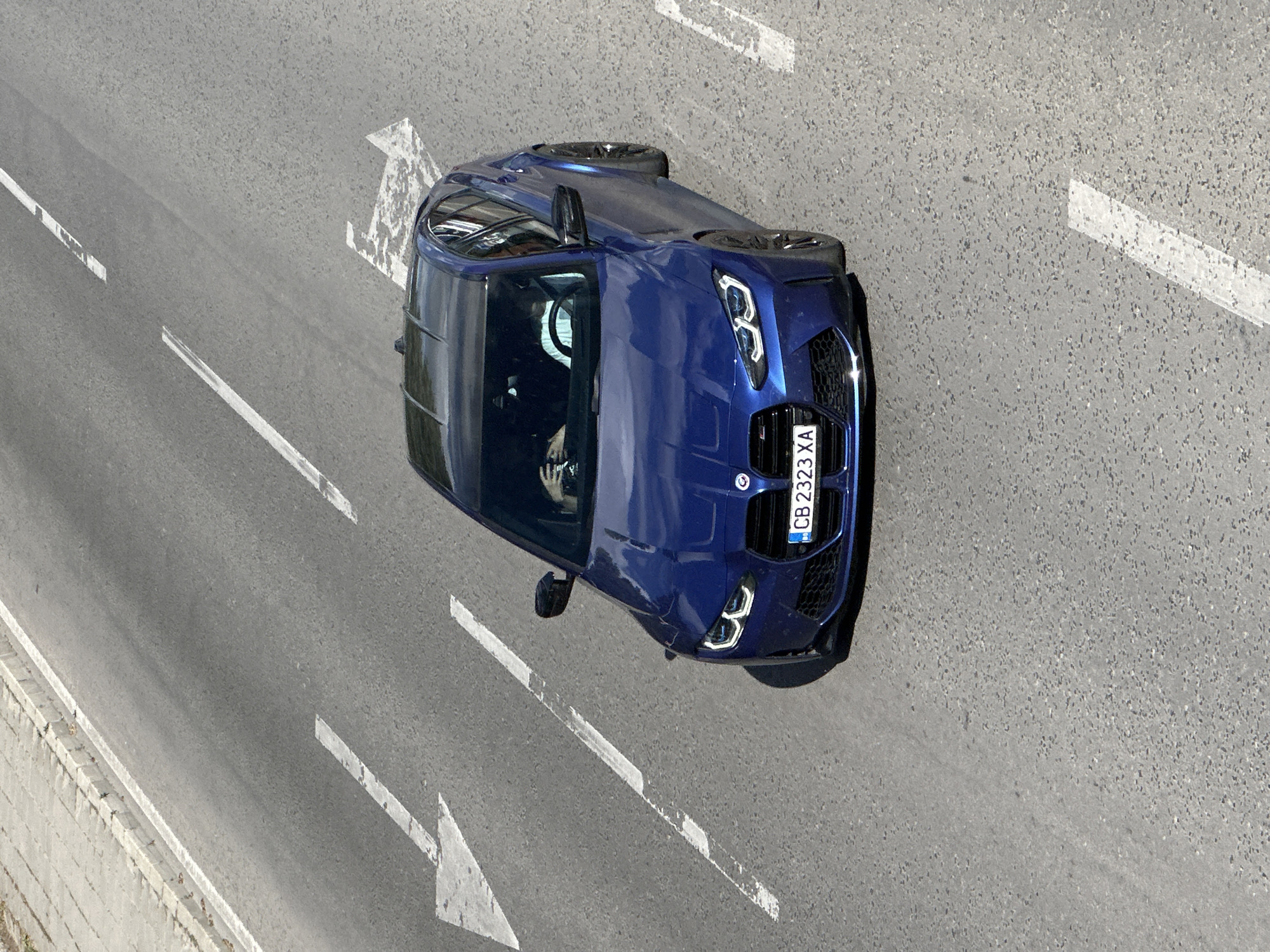 Fuel truck delivery causes traffic backup in Veliko Tarnovo