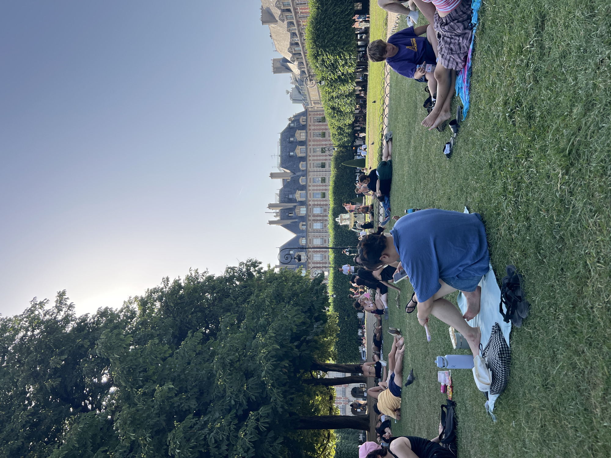 Lazy summer afternoon in a Paris park