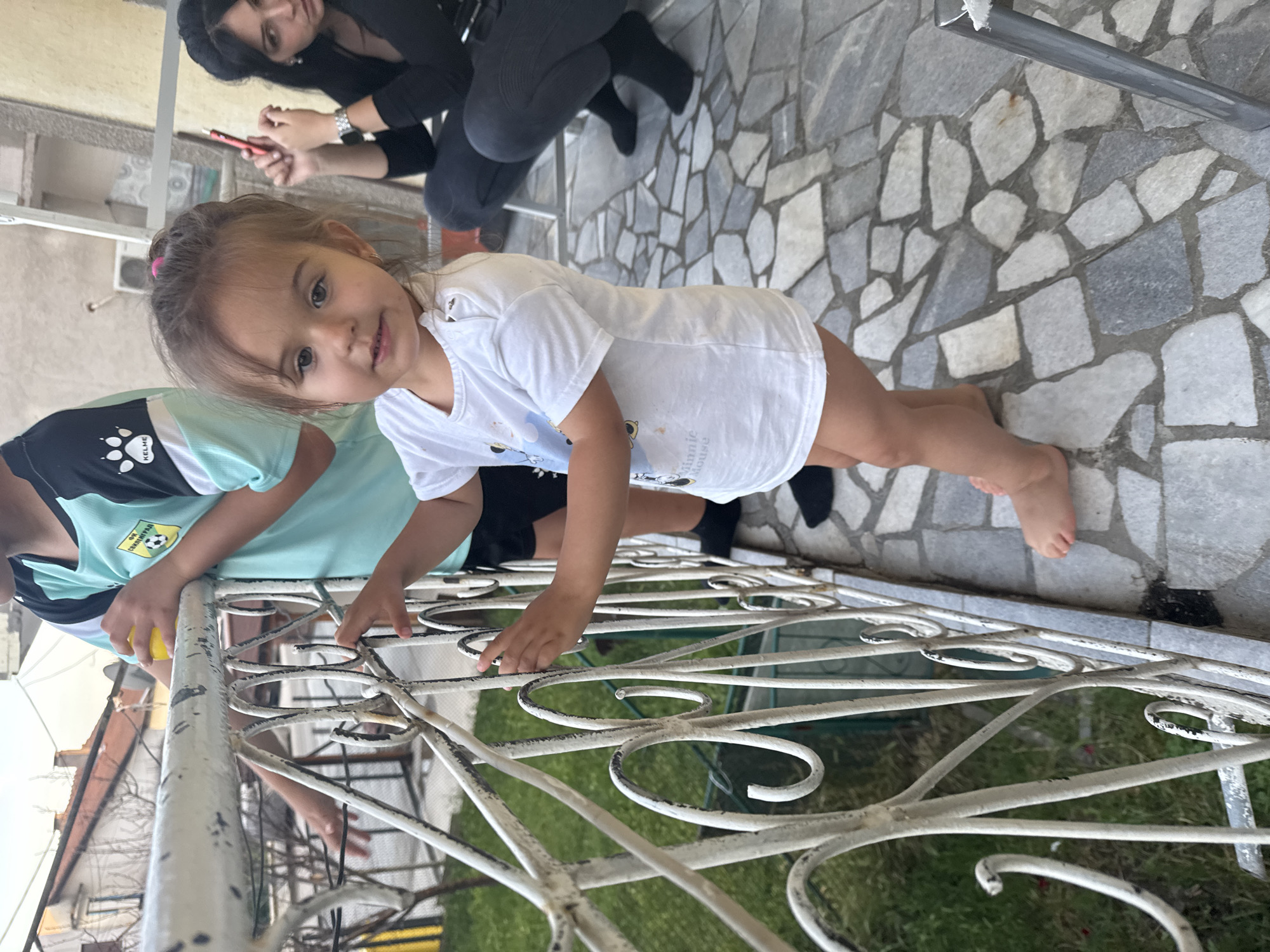 Family gathering documented in residential Svilengrad, Bulgaria