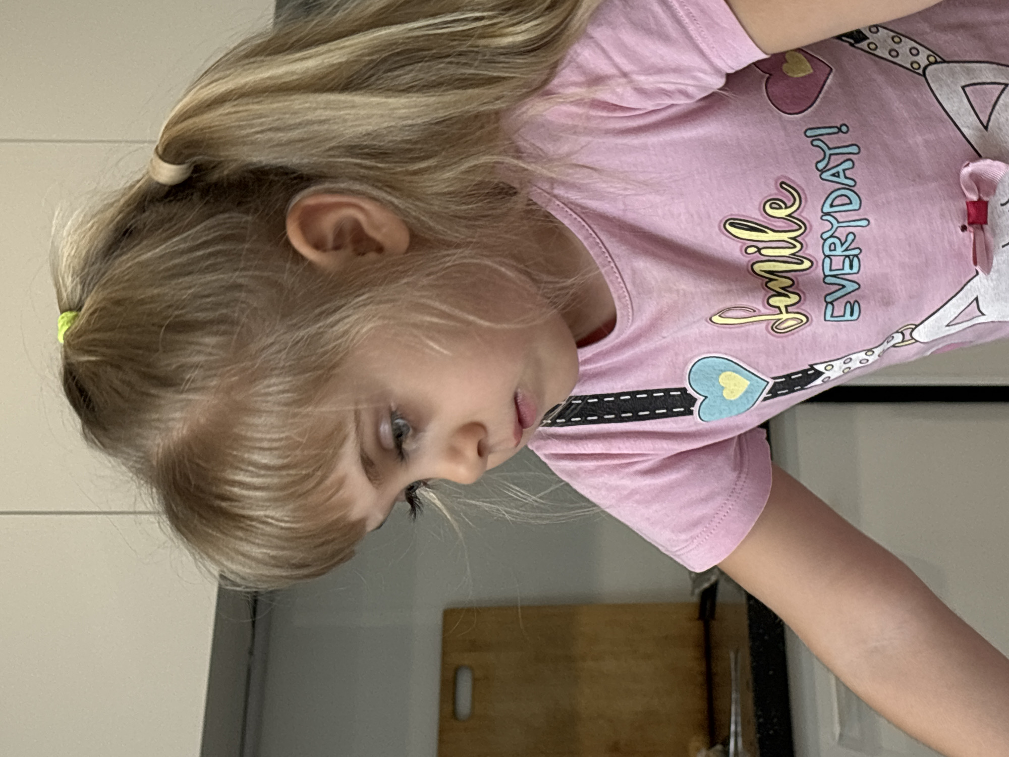Children observed in quiet indoor activities during midday