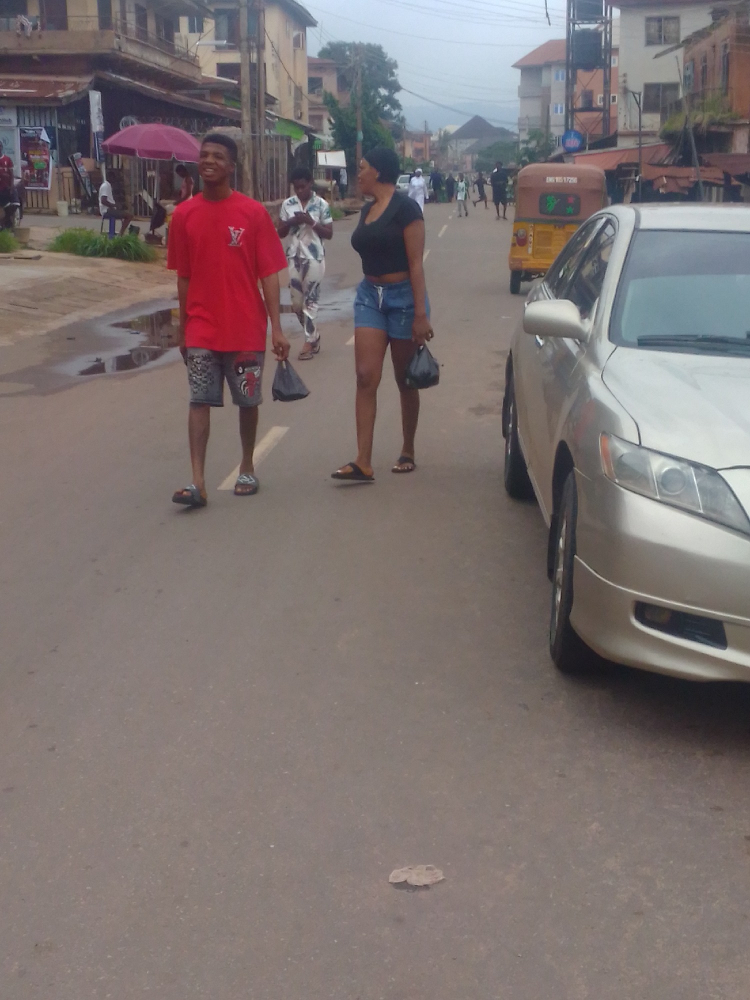 Morning street life across Enugu's roads and markets