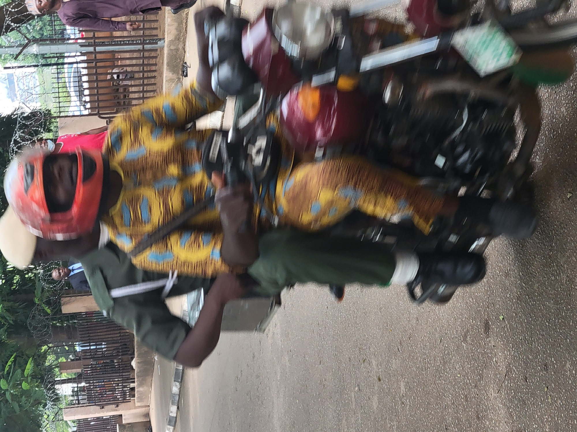 Ordinary street life documented across Abuja during morning hours