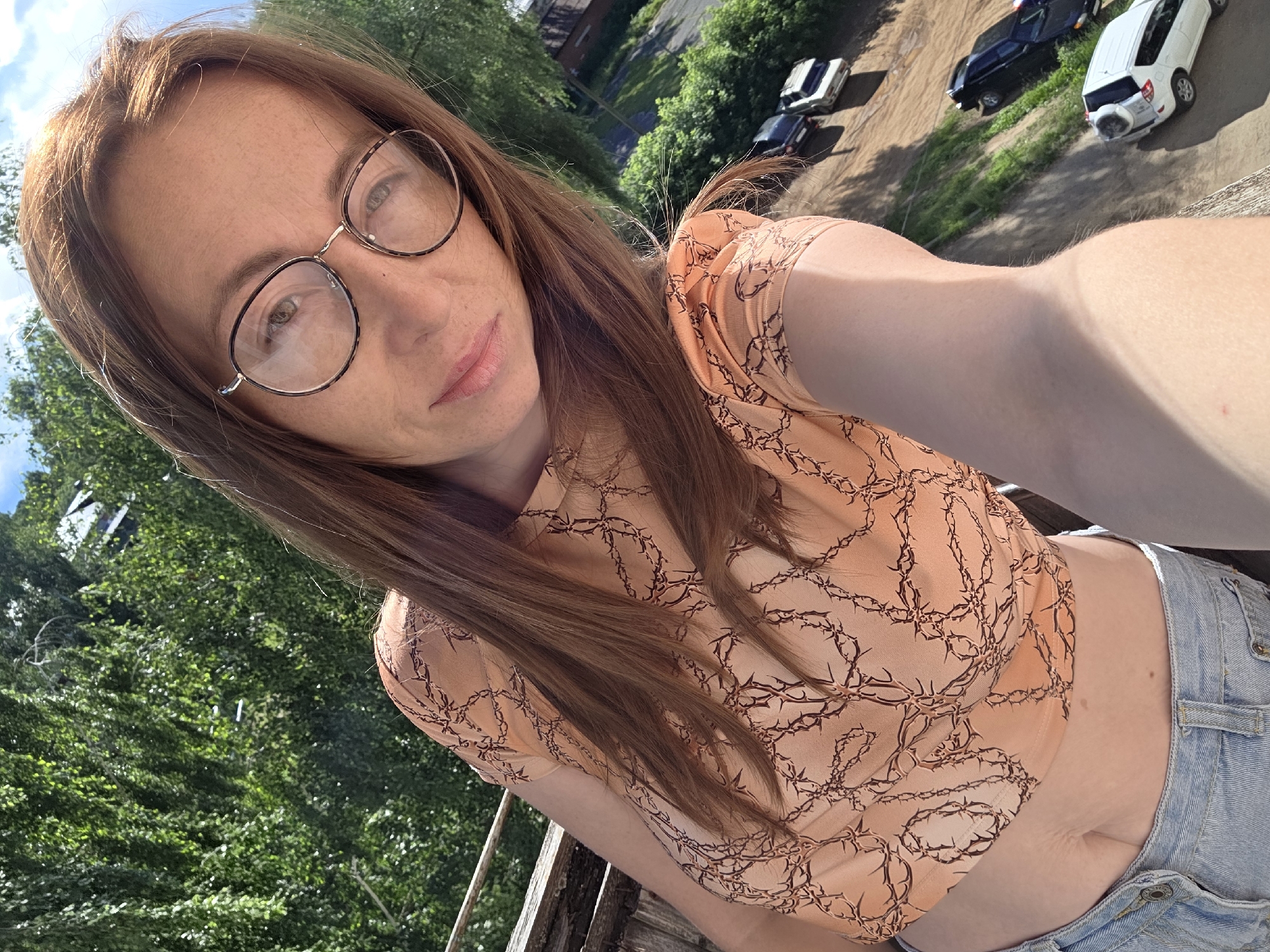 Afternoon in a Chaikovsky park, selfies and street scenes