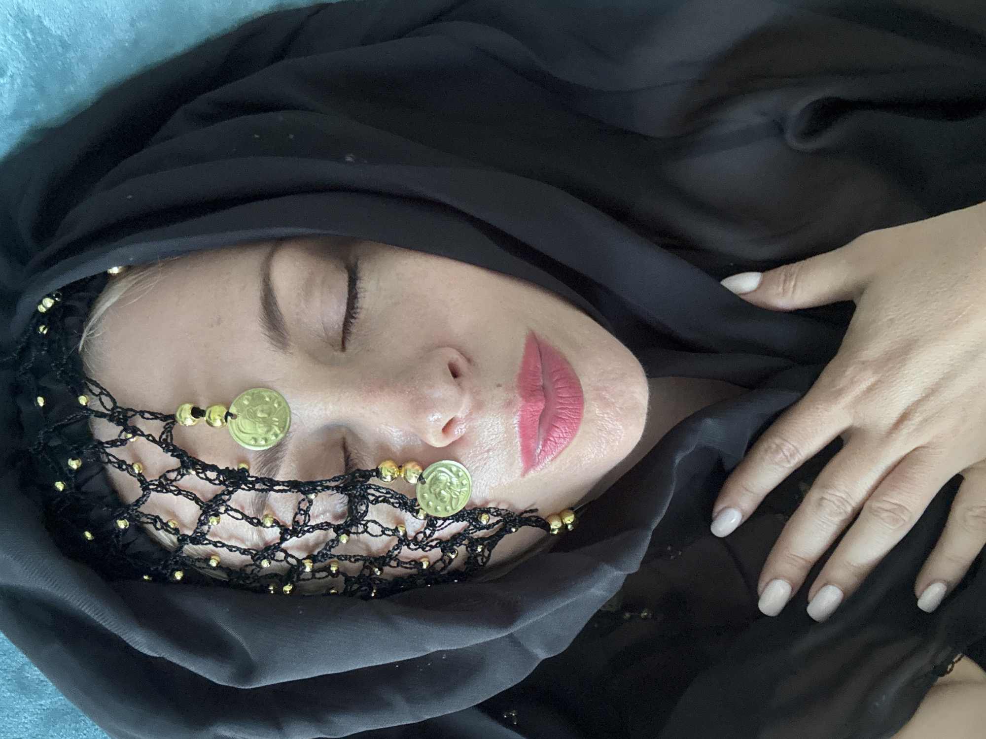 Ornate veils, floral looks, and lazy cats in Sochi