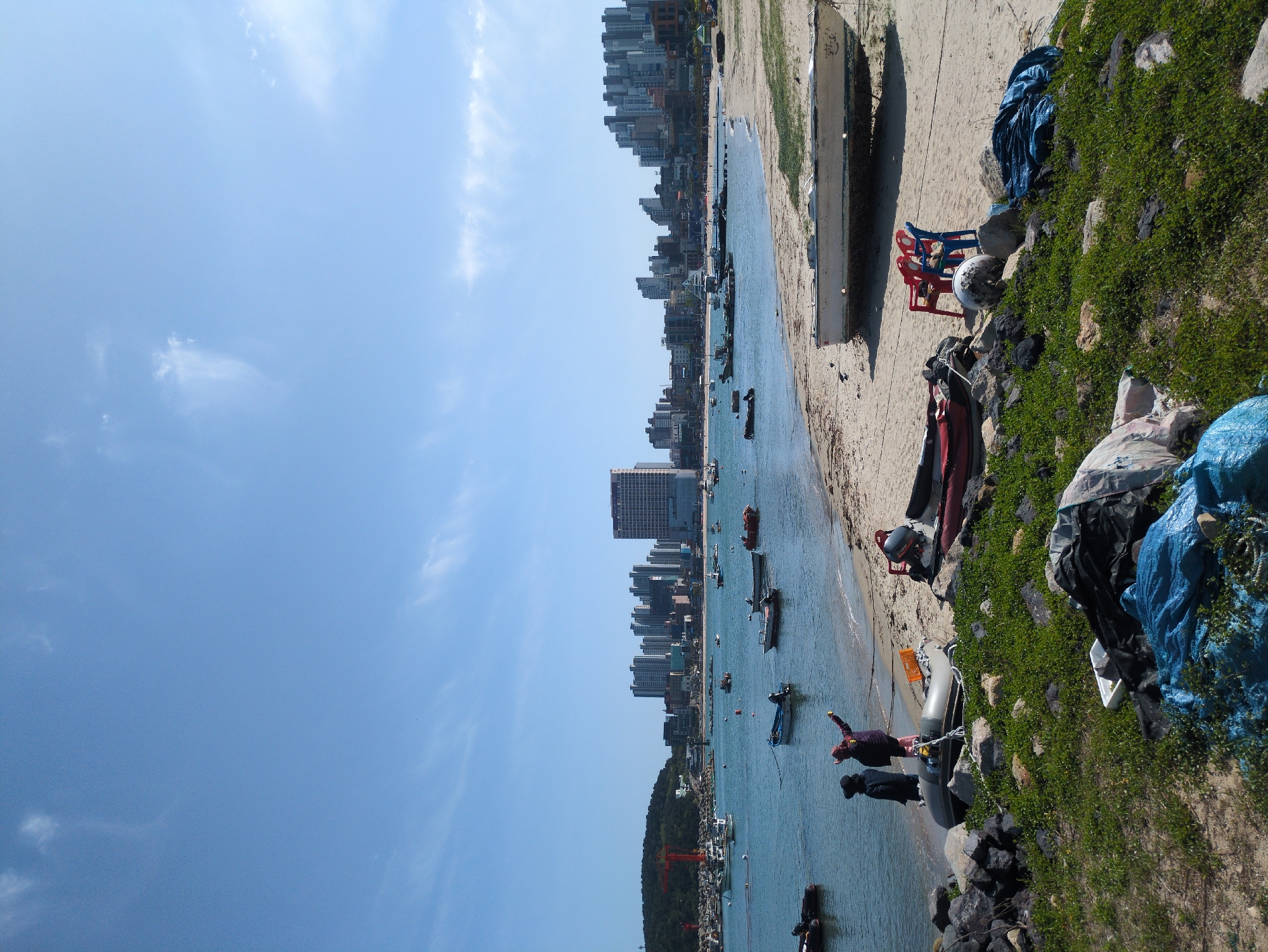 Morning coastal scene captured in Ulsan, South Korea
