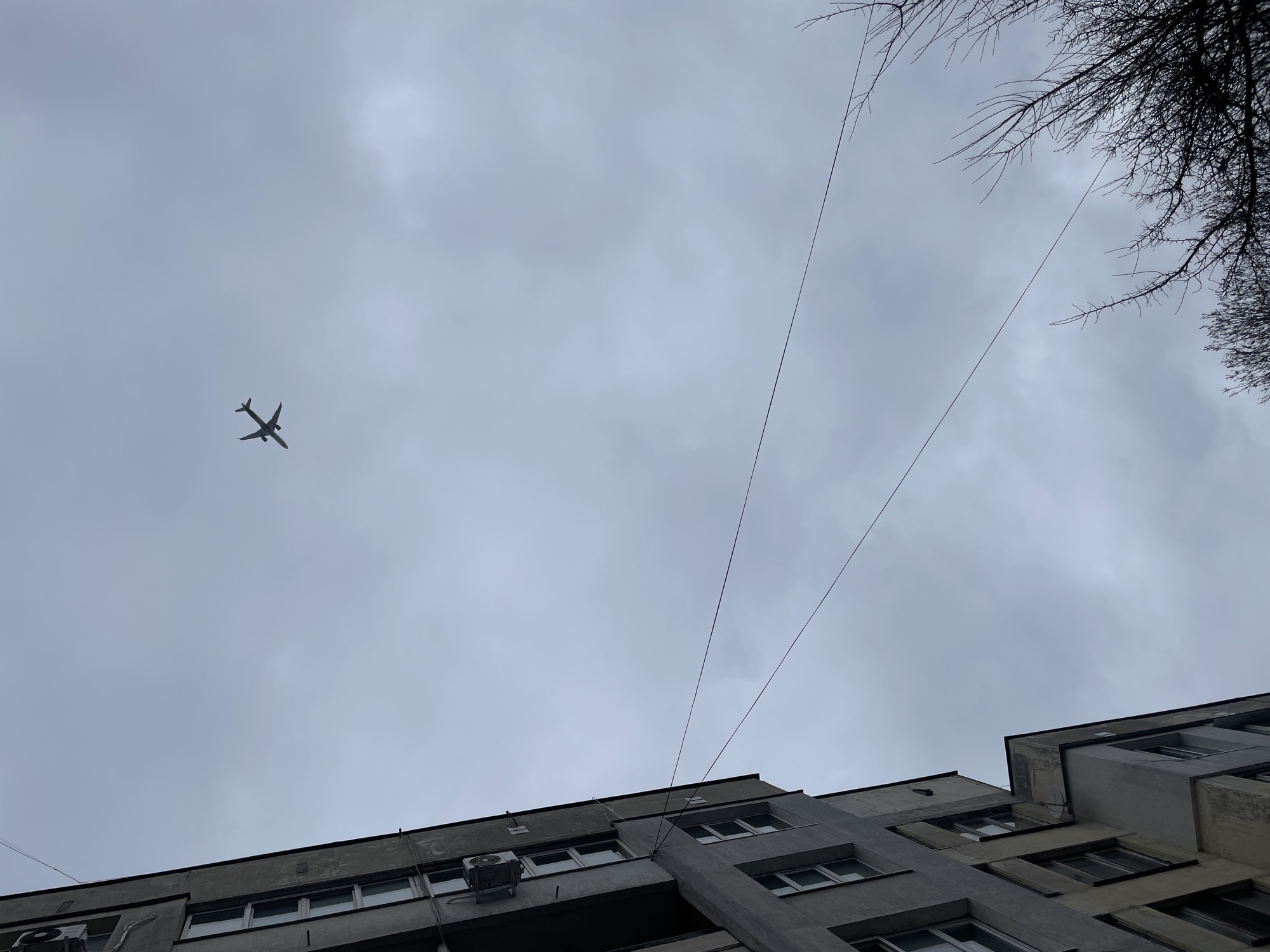 Aircraft observed flying over Sofia city center