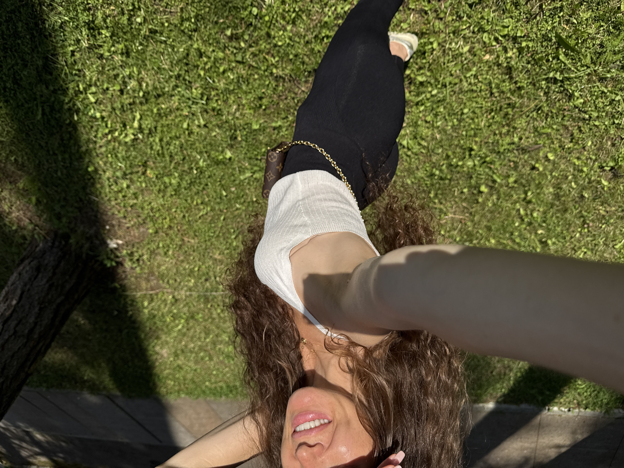 Sunny afternoon hangout in a Moscow park, summer 2026