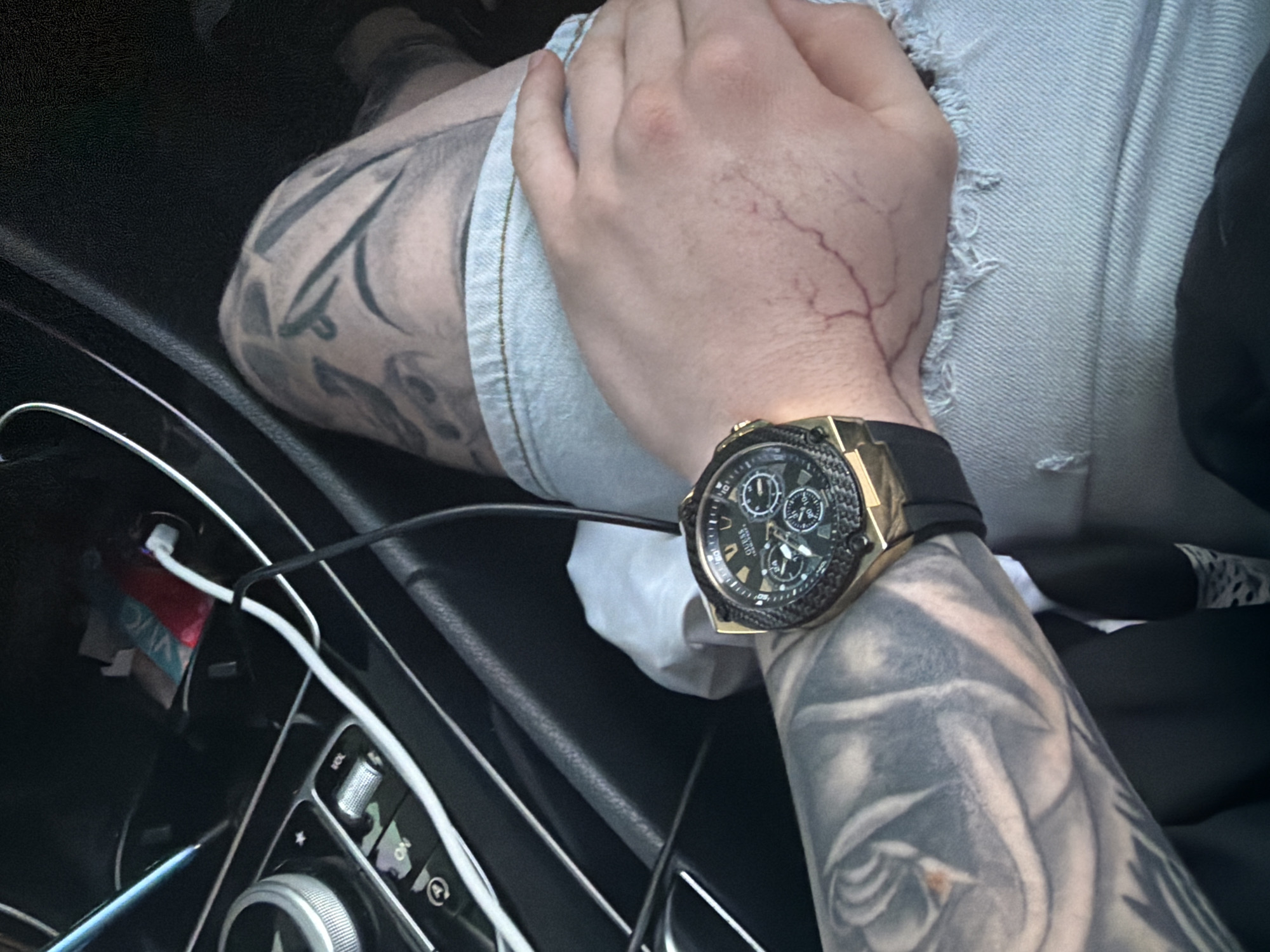 Tattooed driver documents Mercedes journey through Shumen streets