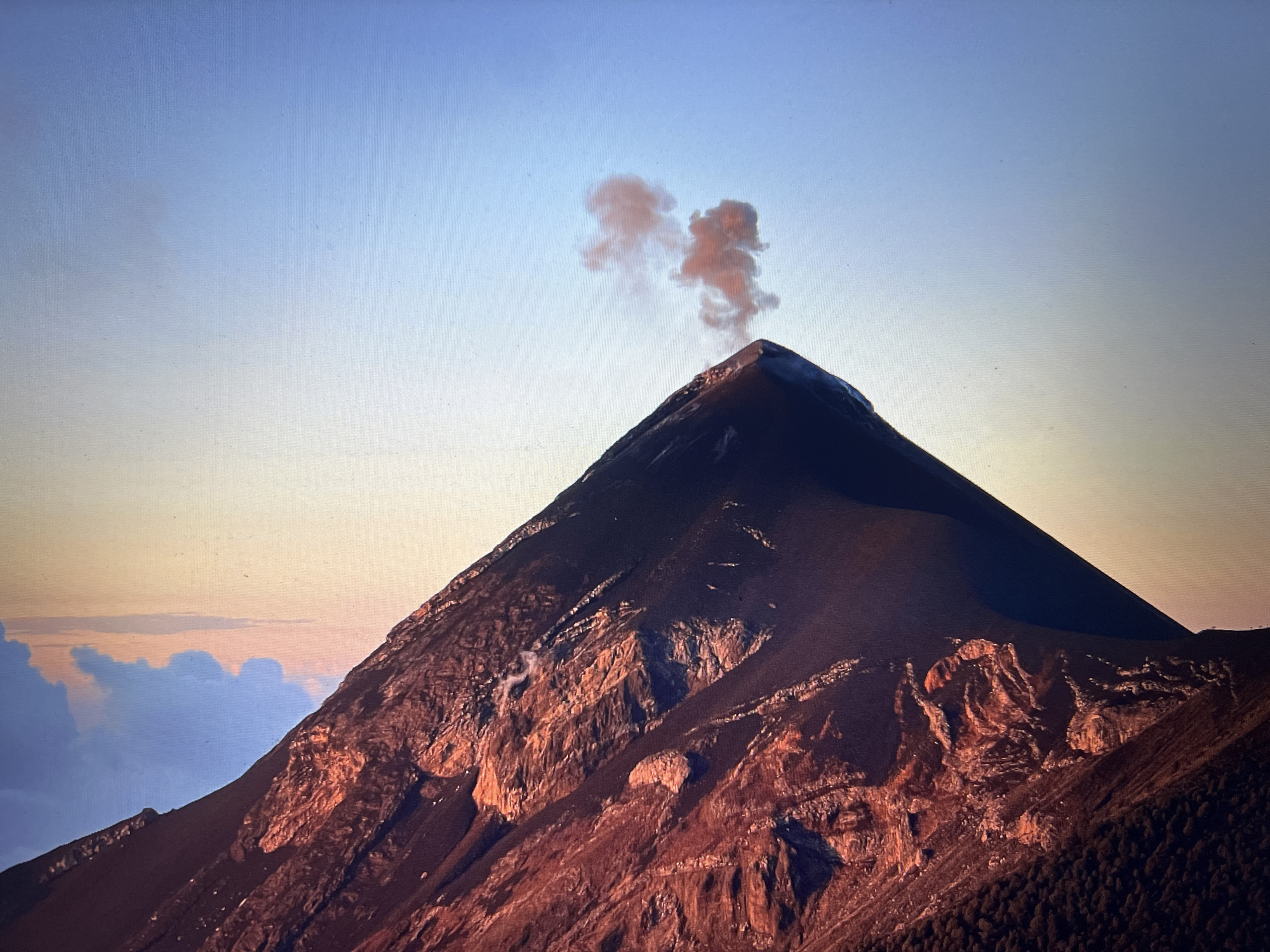 Volcanic eruption documented near Placencia, Belize with lava flows