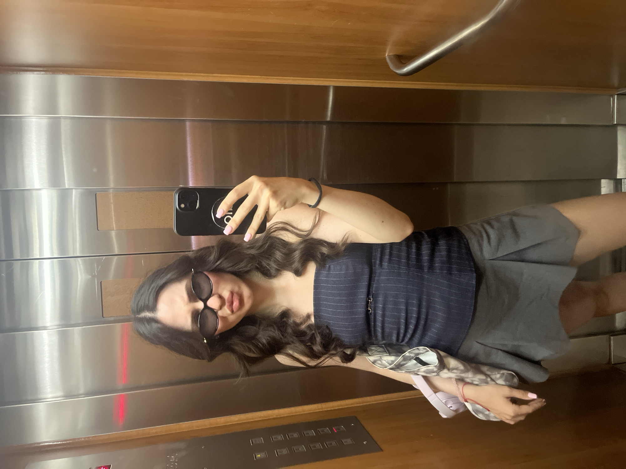 Elevator mirror selfie in Palma de Mallorca