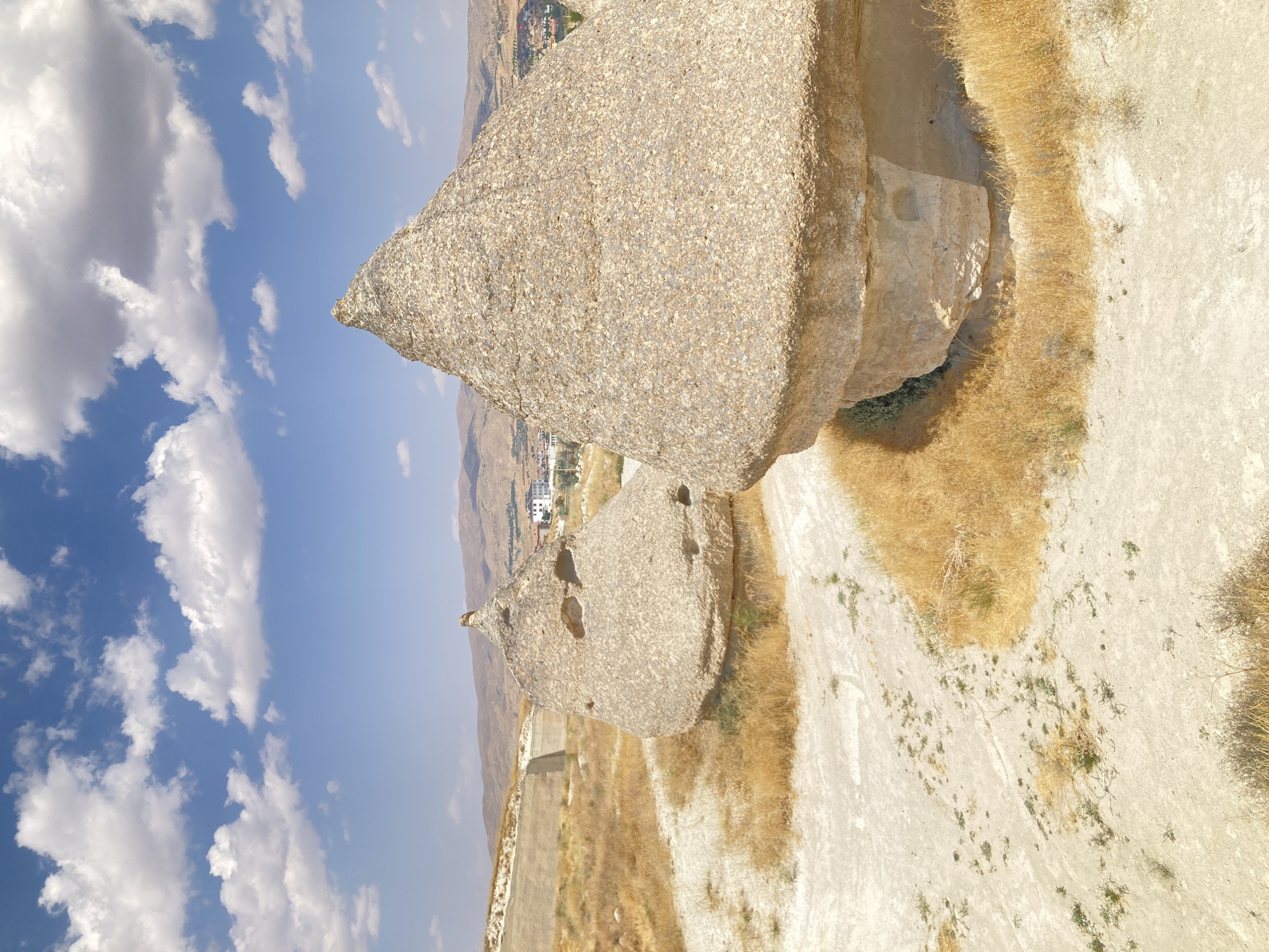 Fairy chimneys and cave views across Avanos, Cappadocia