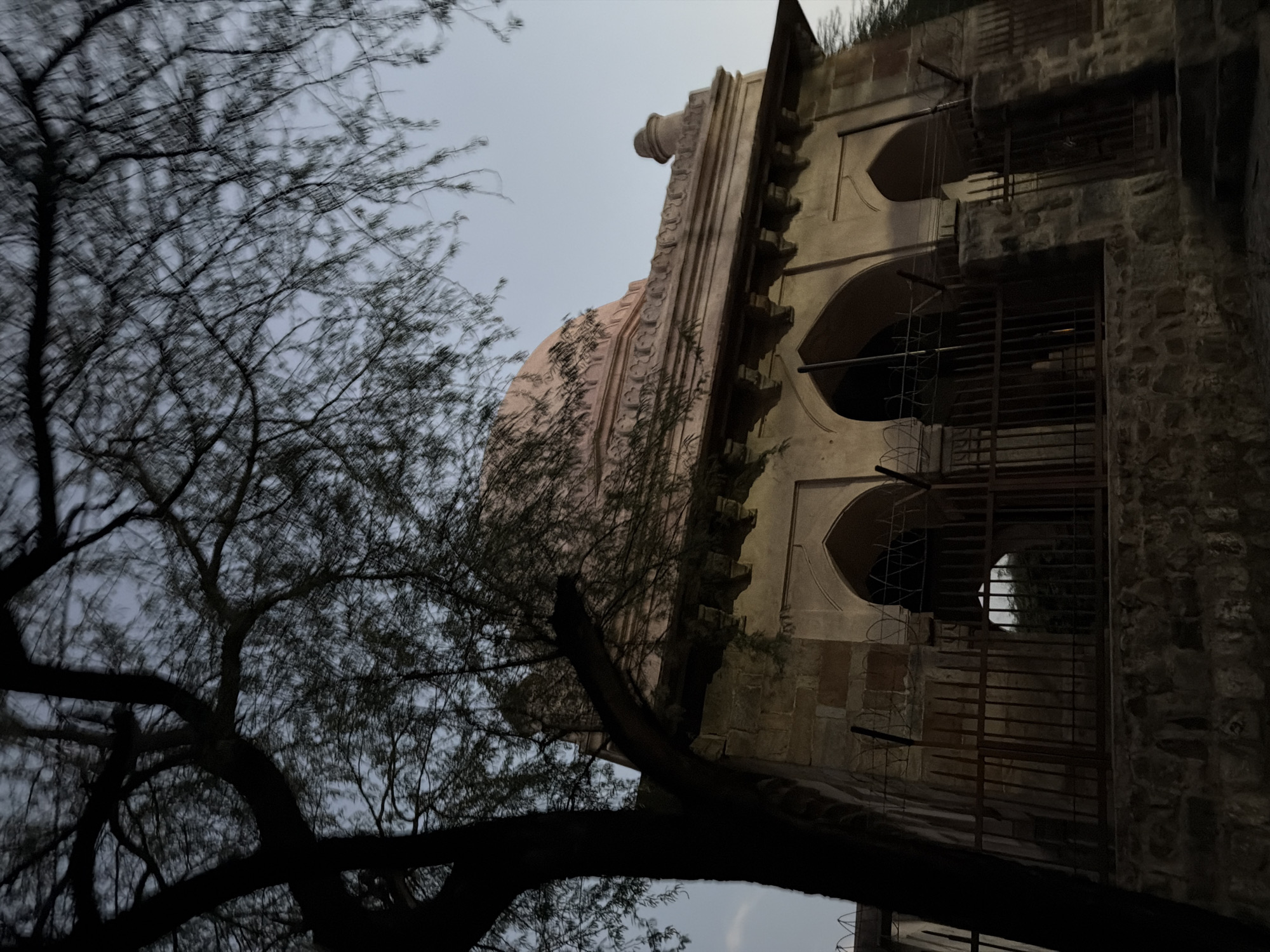 Evening exploration of Delhi's historic monuments and night markets