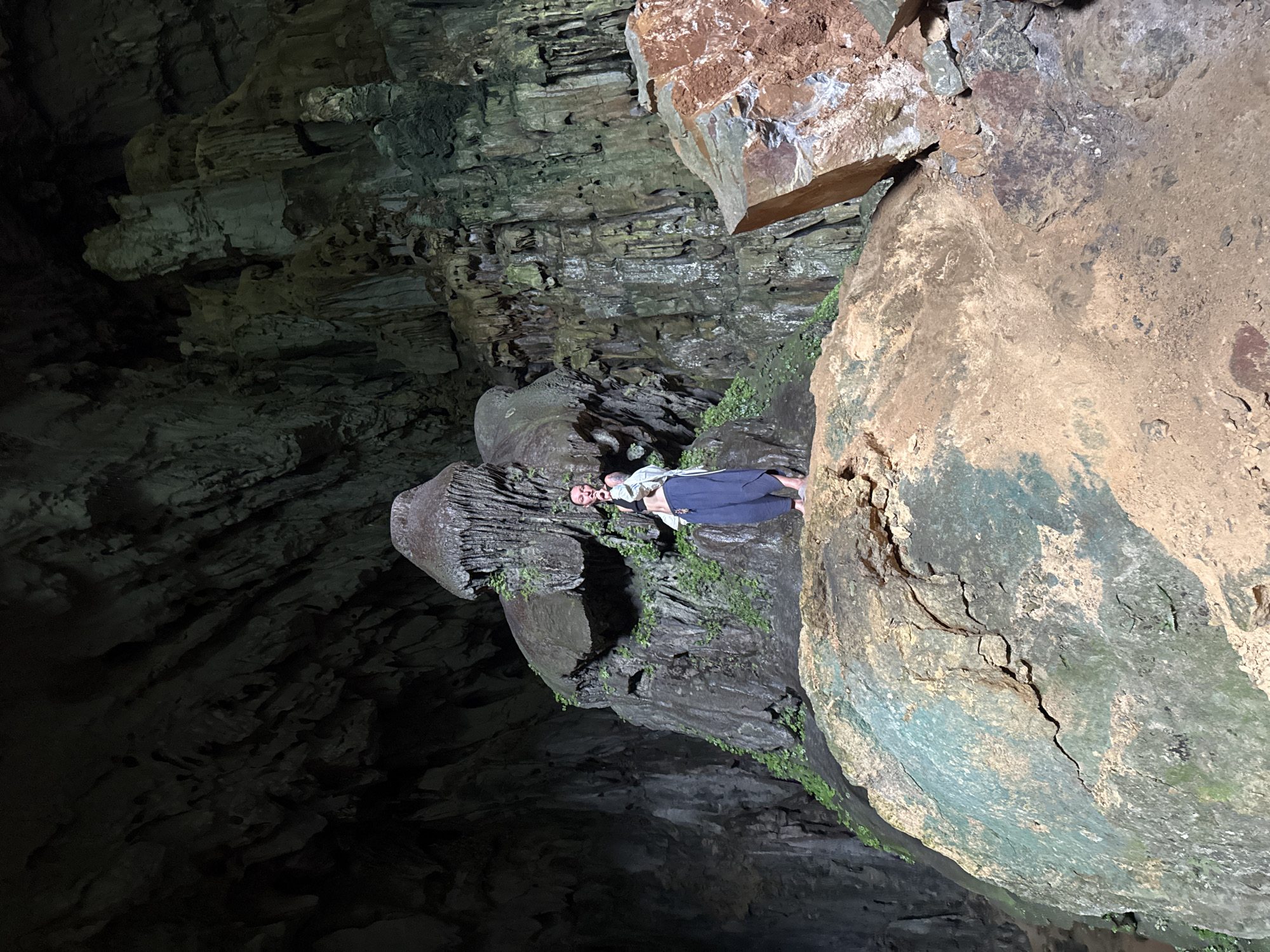 Tourists explore cave formations in Vietnam's Pù Luông Commune