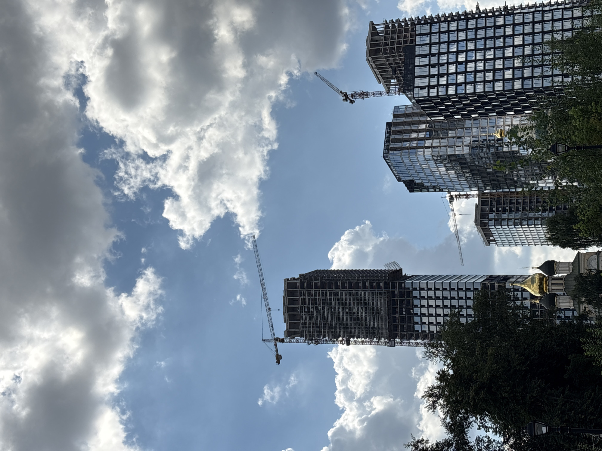 An hour wandering Moscow's streets, old domes to glass towers