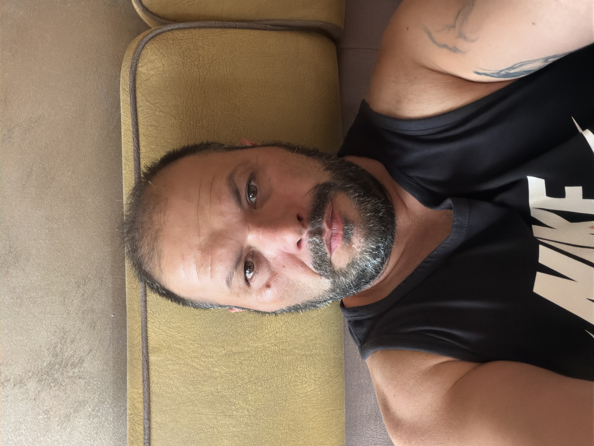 Couch selfies from a Burgas apartment, one minute apart.