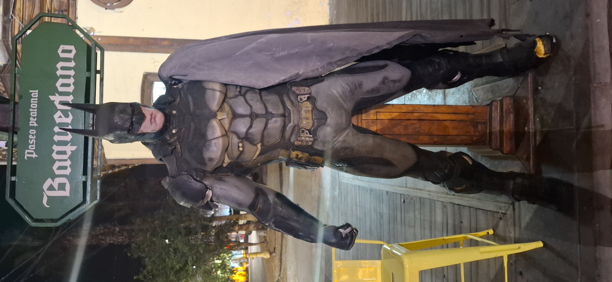 Batman costumed figure spotted on Iquique pedestrian walkway