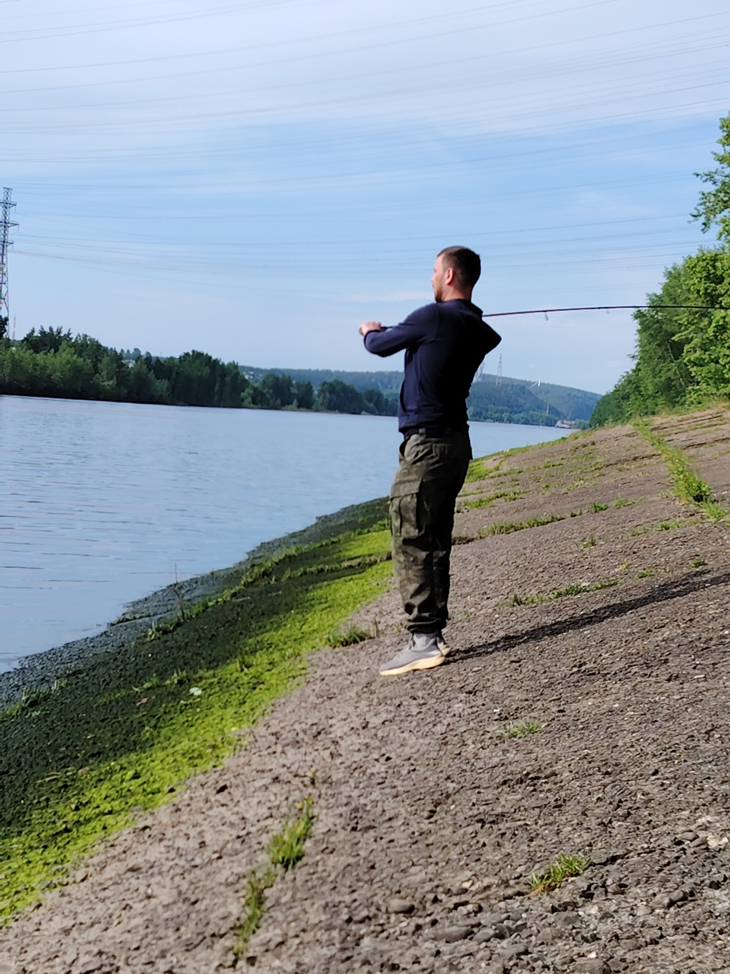 Early morning fishing session documented in Chaikovsky, Russia