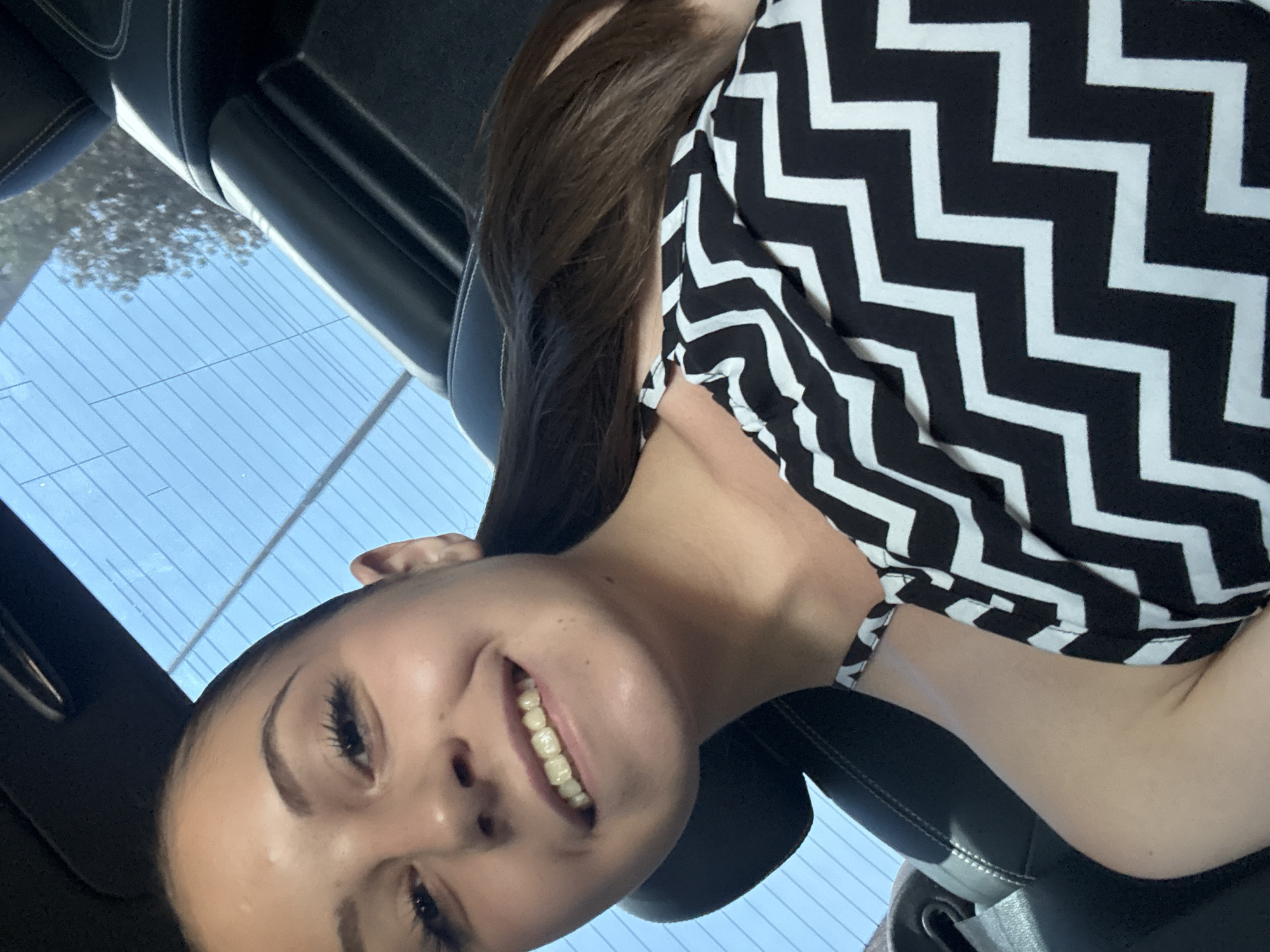 Quick car selfies in Burgas, same outfit, different angles