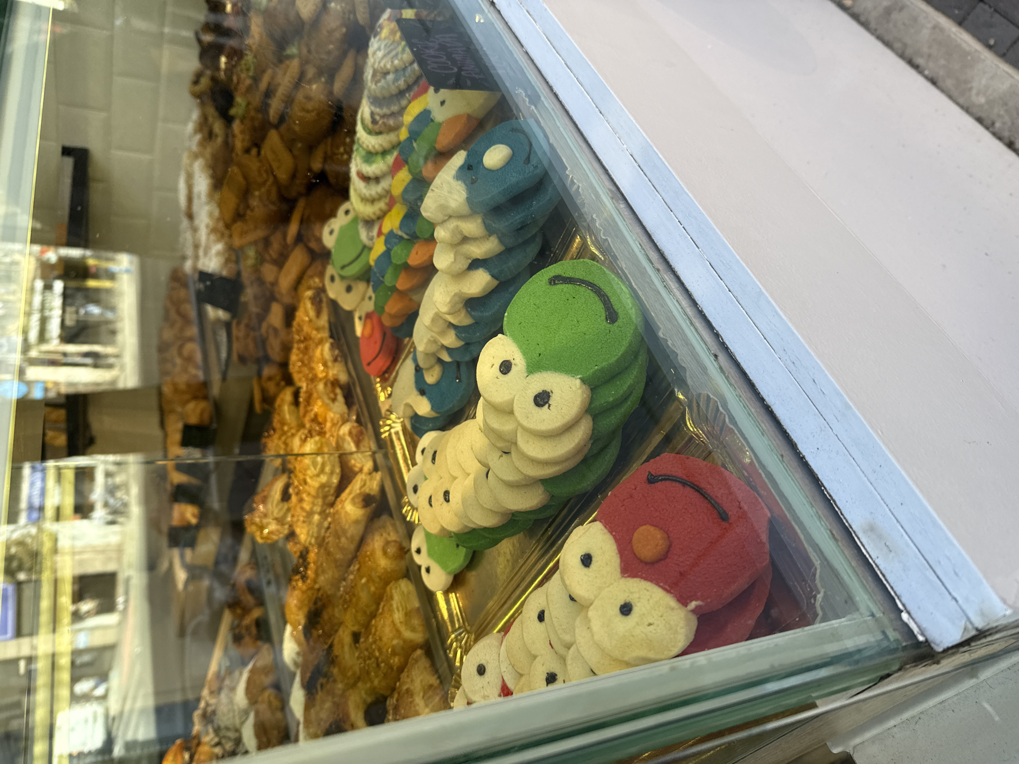 Morning stroll through Madrid captures bakeries, cafes, and streetscapes