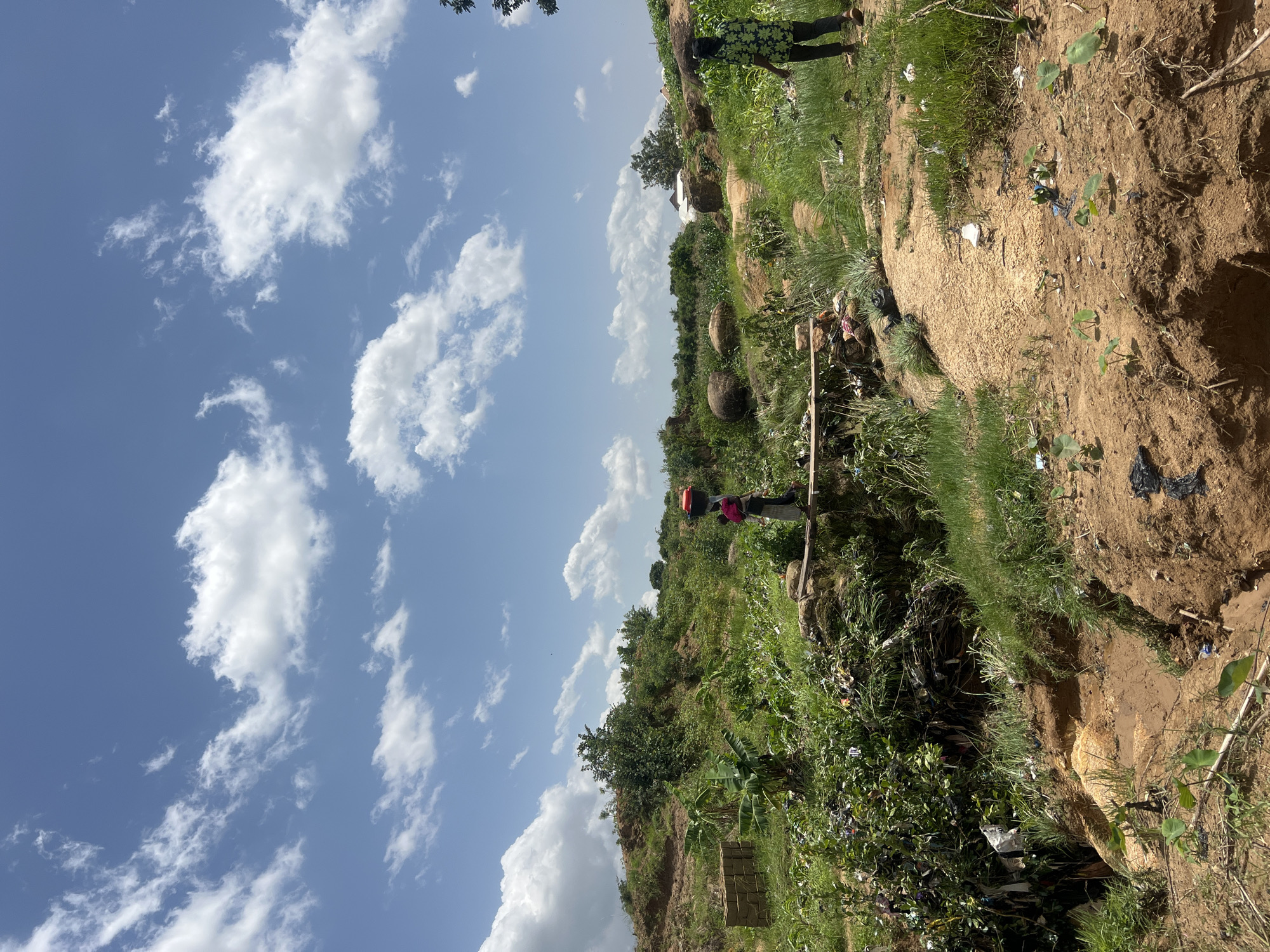 Exploring Jos: rocky hills, a DIY bridge, and city construction