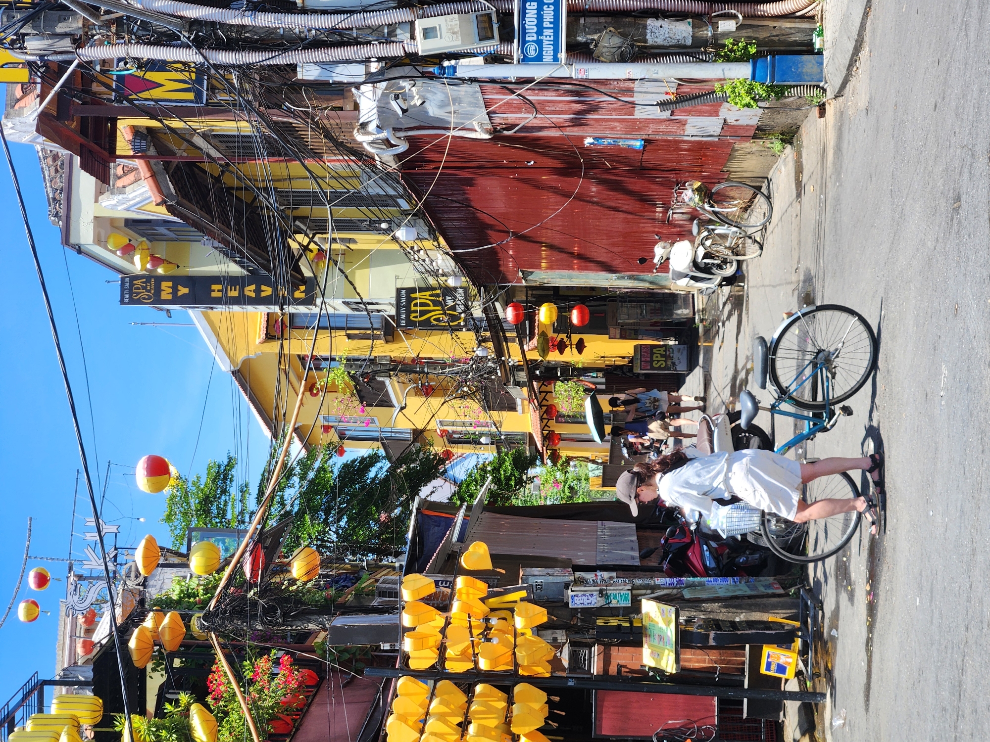Morning stroll through Hội An's lantern streets and riverside