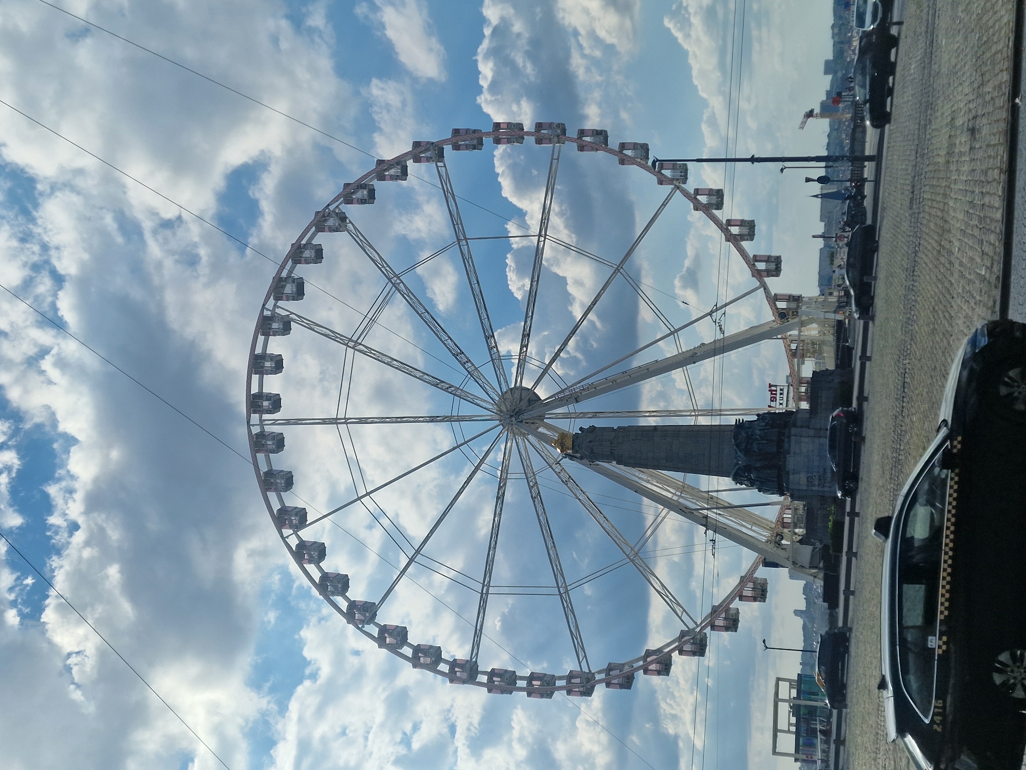 Brussels' Palace of Justice area, Ferris wheel and all