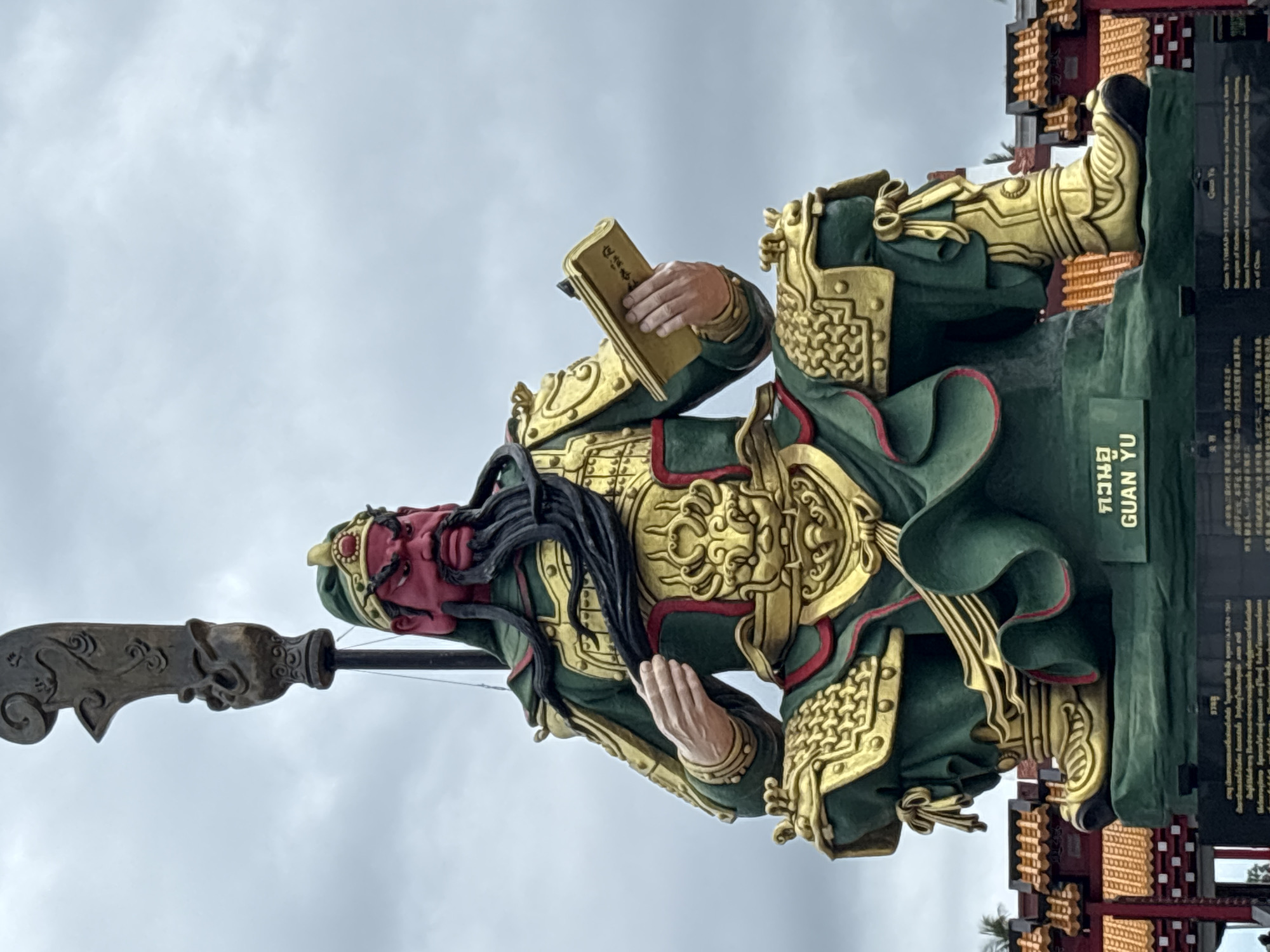 Guan Yu statue spotted in Baan Hua Thanon, Thailand
