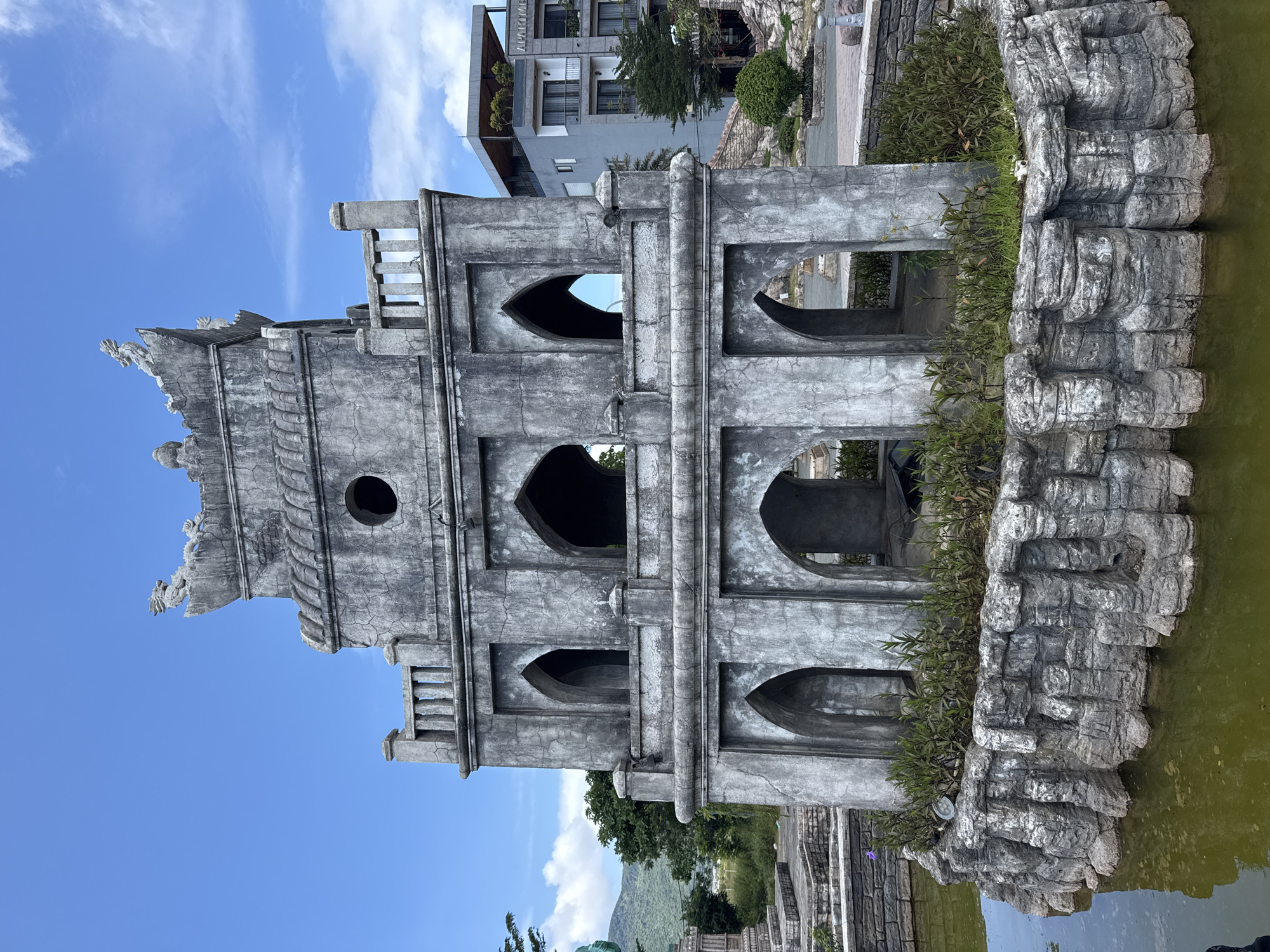 Ornamental tower structure spotted in Đà Nẵng park setting