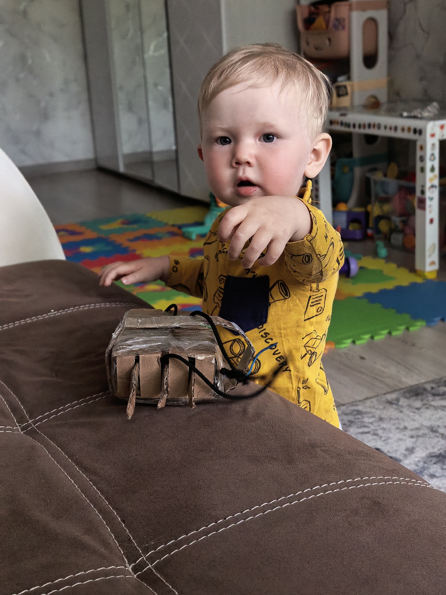 Kindergarten graduation celebration documented in Sterlitamak family home