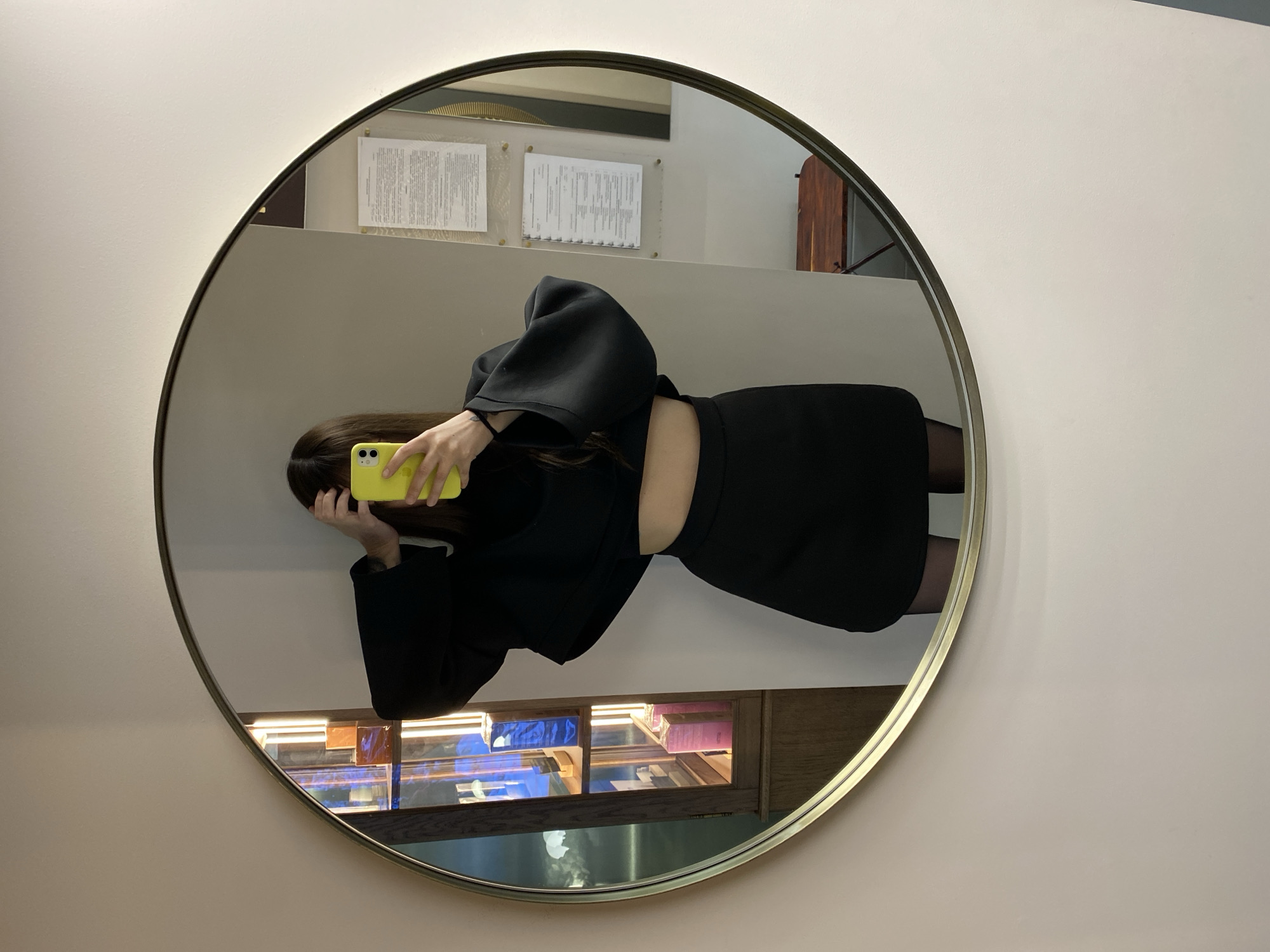 Mirror selfie and heavy rain captured minutes apart in Votkinsk