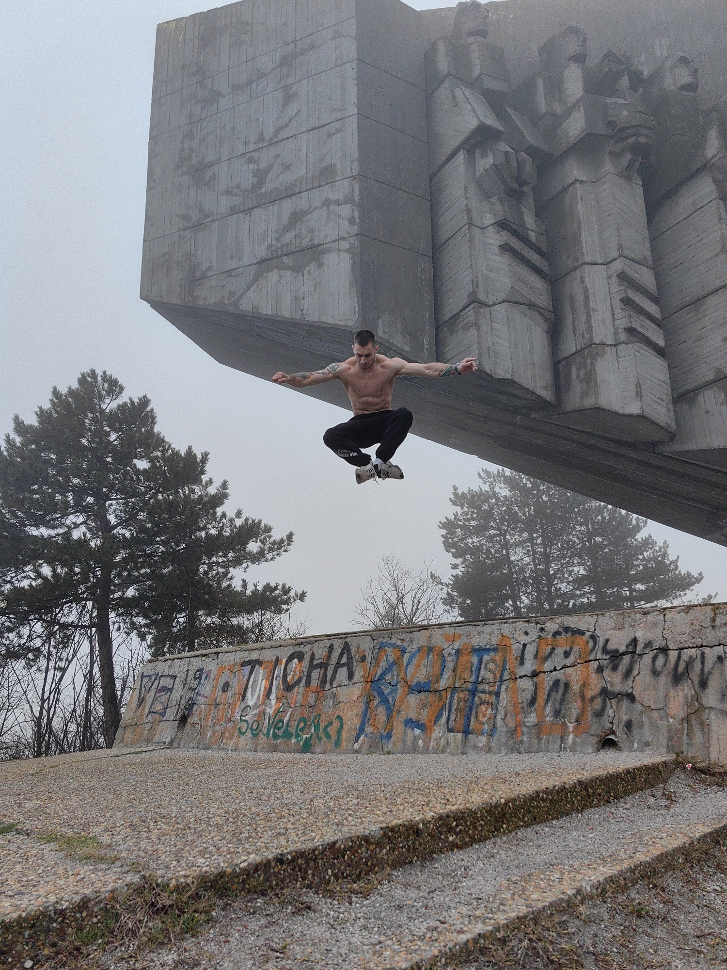 Man performs backflips at Soviet monument in Varna