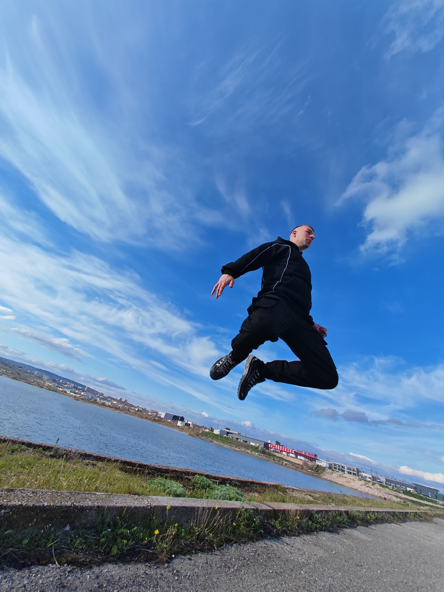 Acrobatic performance on bridge structures over water in Shumen