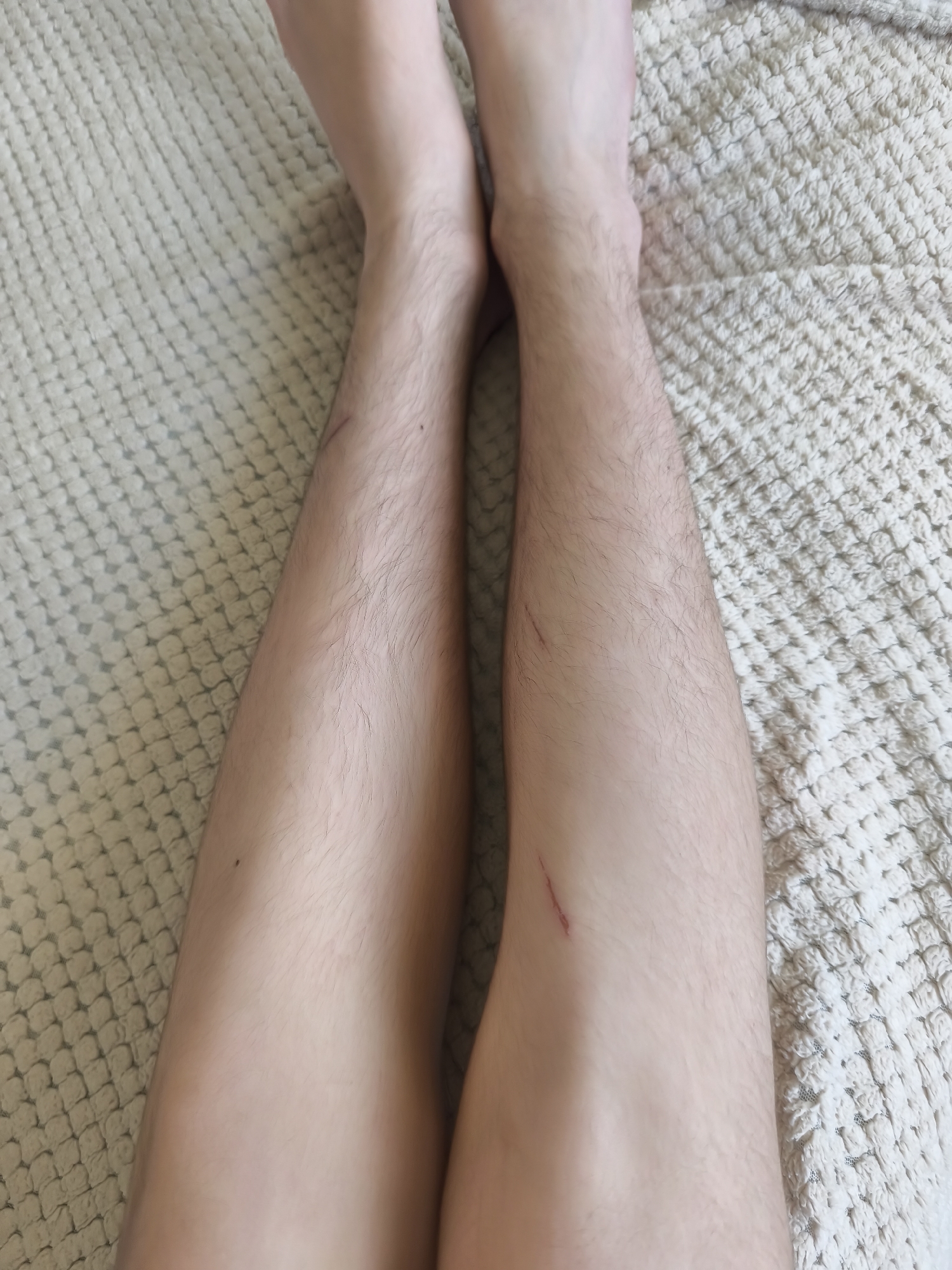 Morning at home: Minecraft session and a few body check-ins