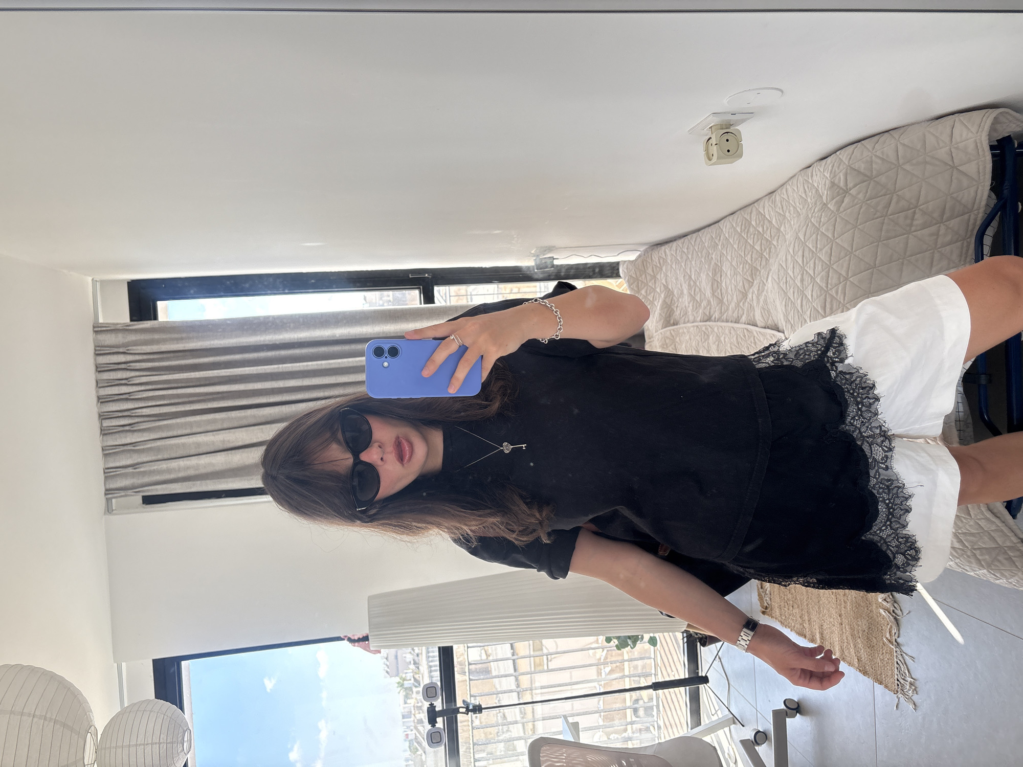 Mirror selfie session in Tel Aviv room