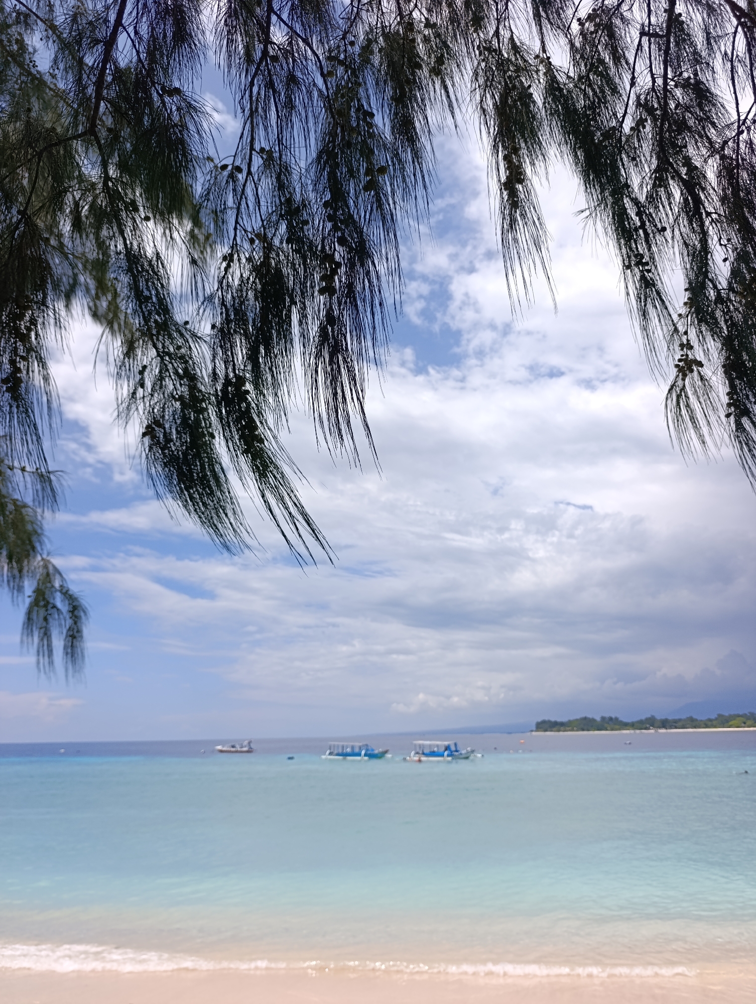 Morning scenes captured on Gili Trawangan beach and streets
