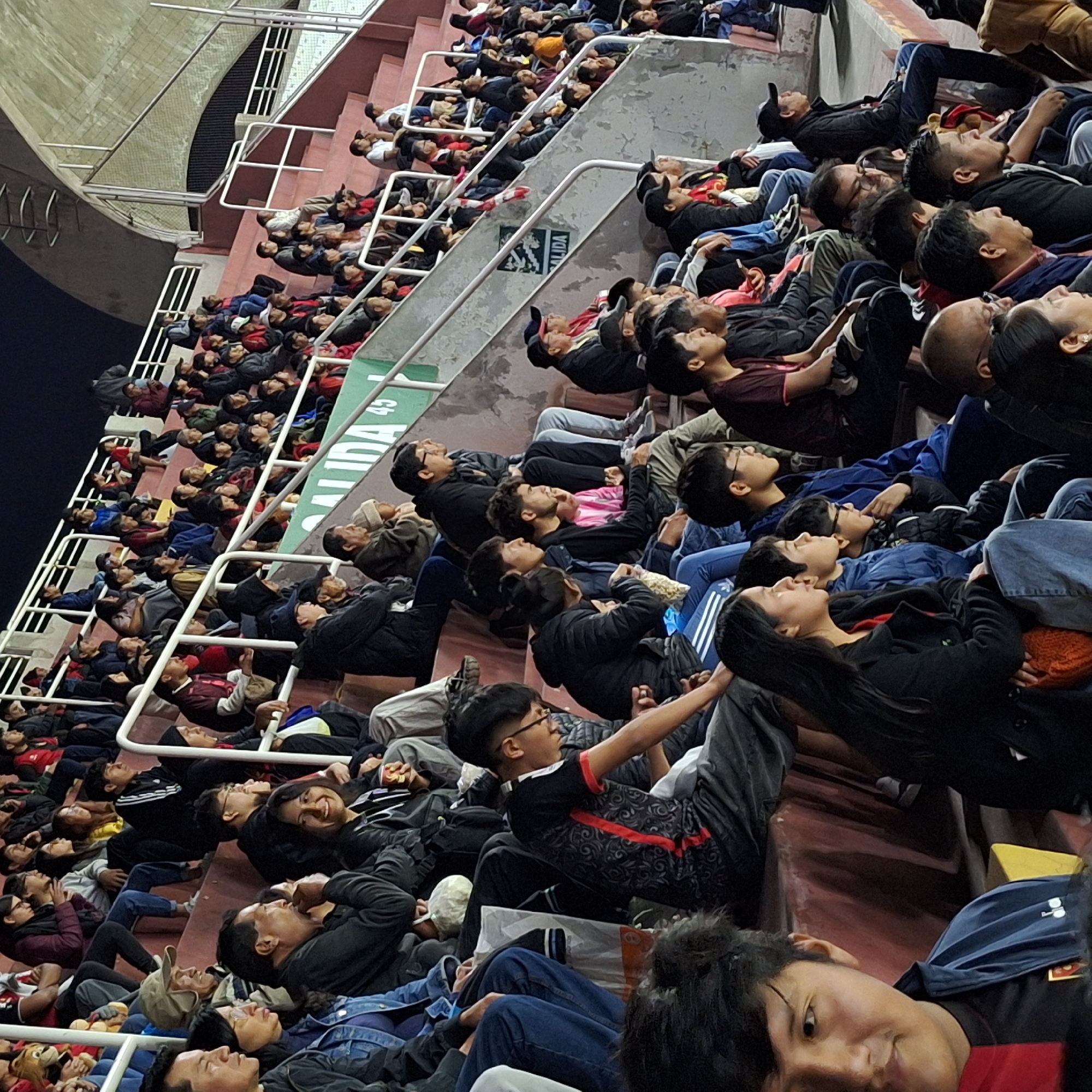 Soccer match draws crowds, police presence at Arequipa stadium