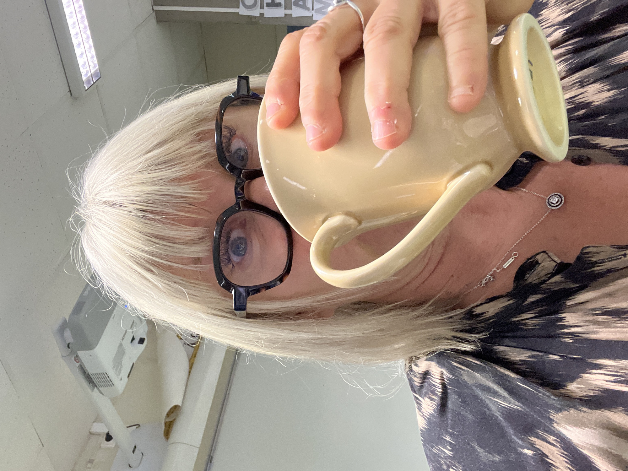 Morning coffee routine and cheerful message captured in La Fouillouse
