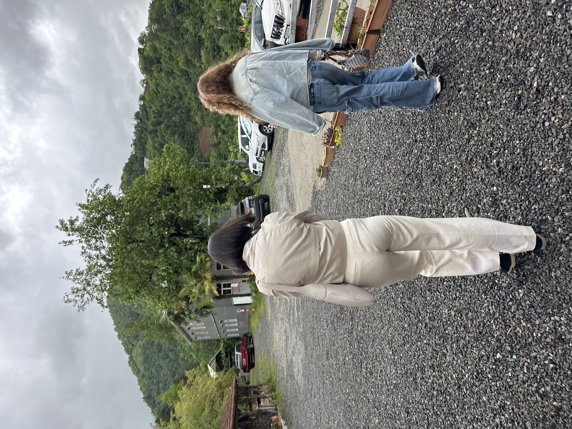 Tourist documents rainy day scenes across Tibeta, Georgia