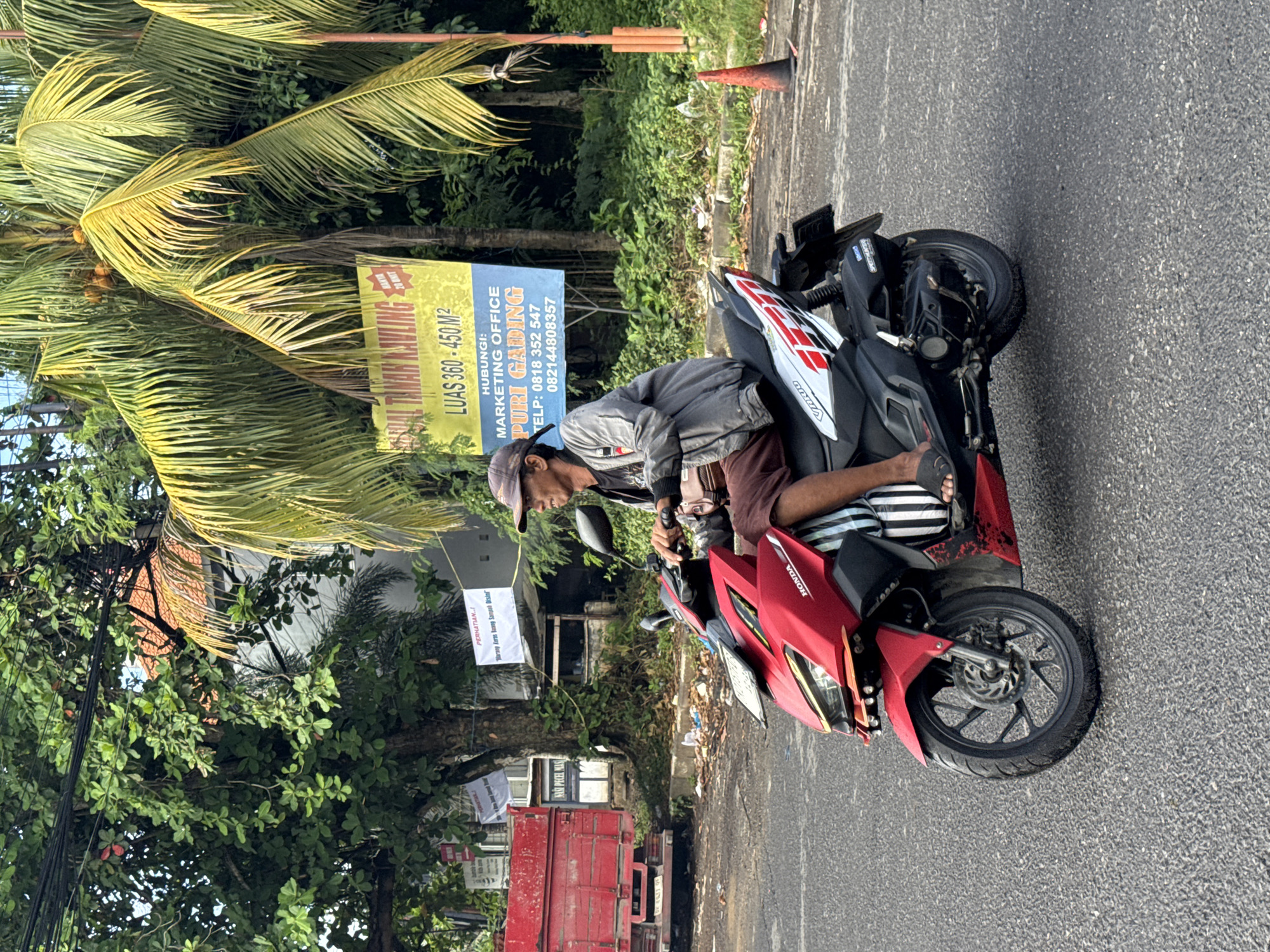 Daily life moments captured across Kuta Selatan Indonesia
