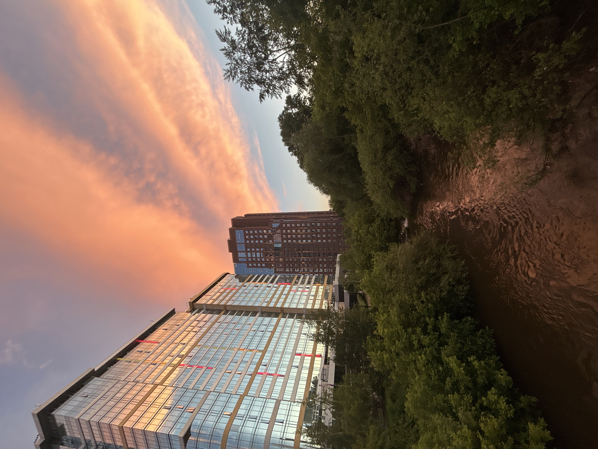 Twilight photography captures Yekaterinburg cityscape and Armenian church