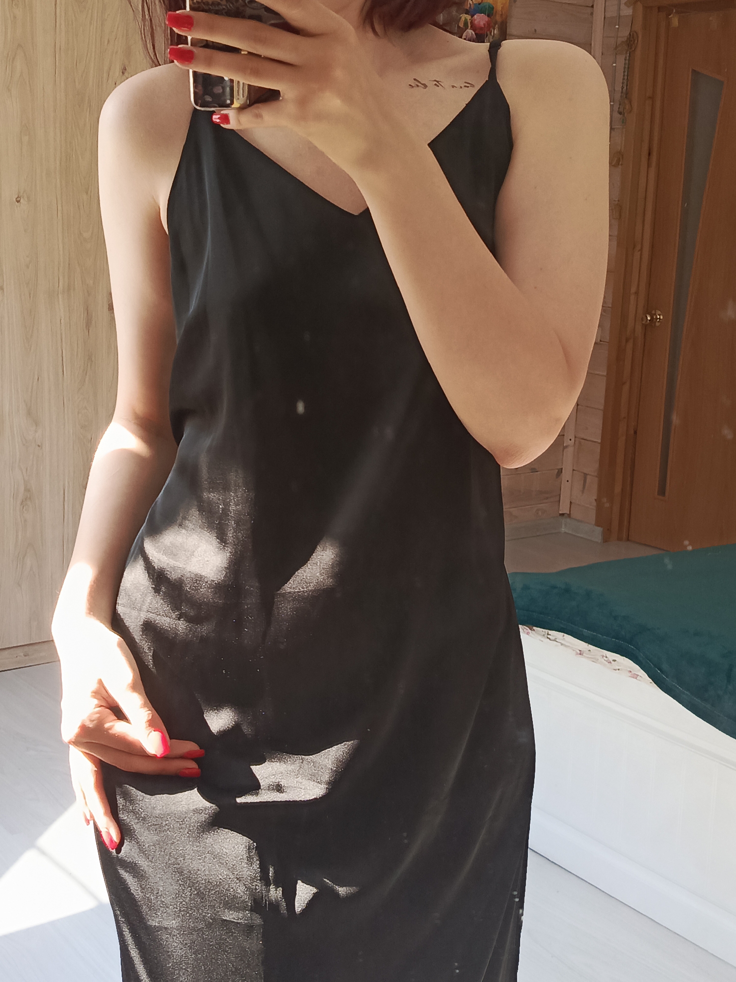 Morning selfies and room documentation in Северный, Russia apartment