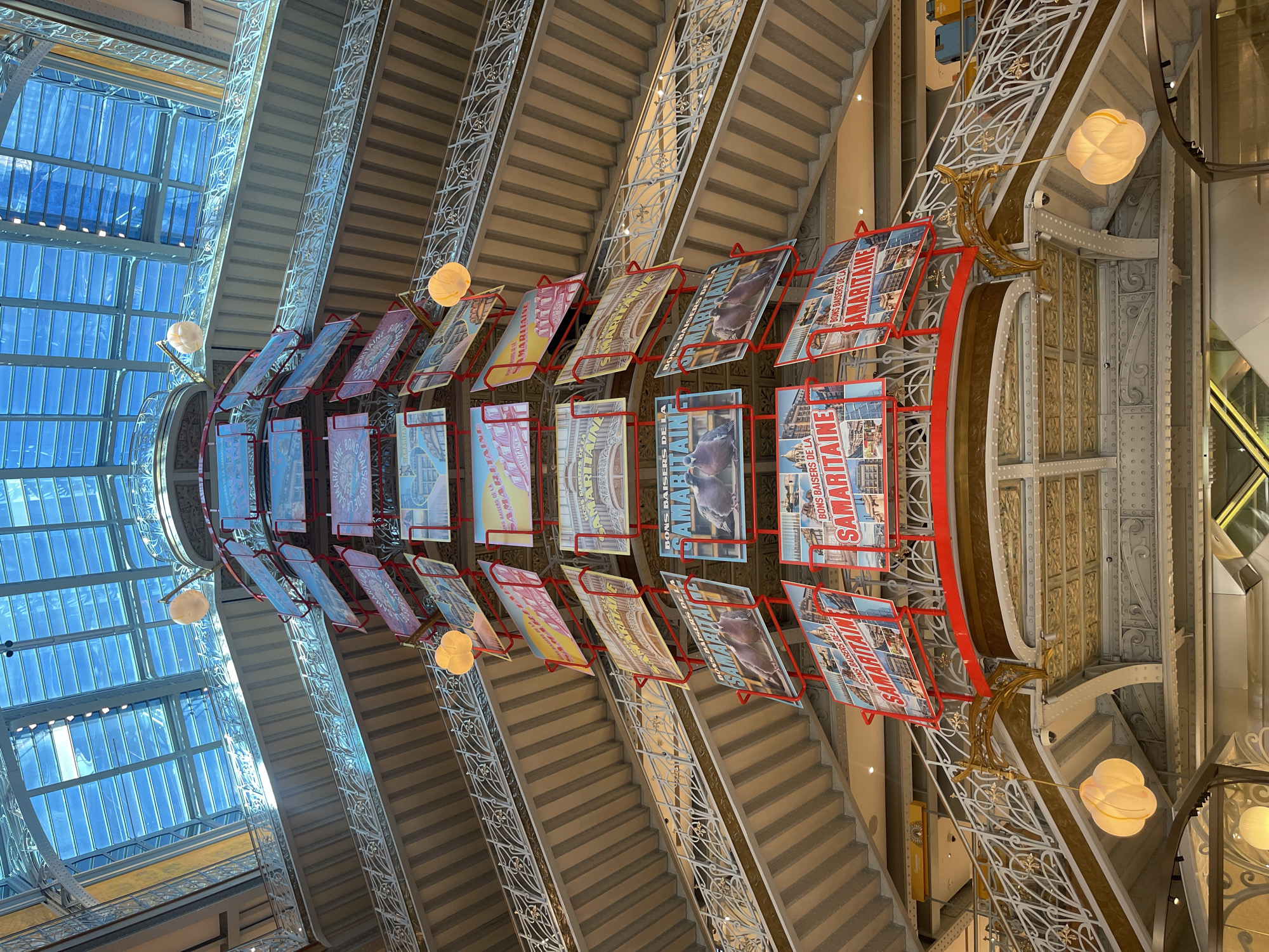 Visitor captures interior architecture of La Samaritaine Paris
