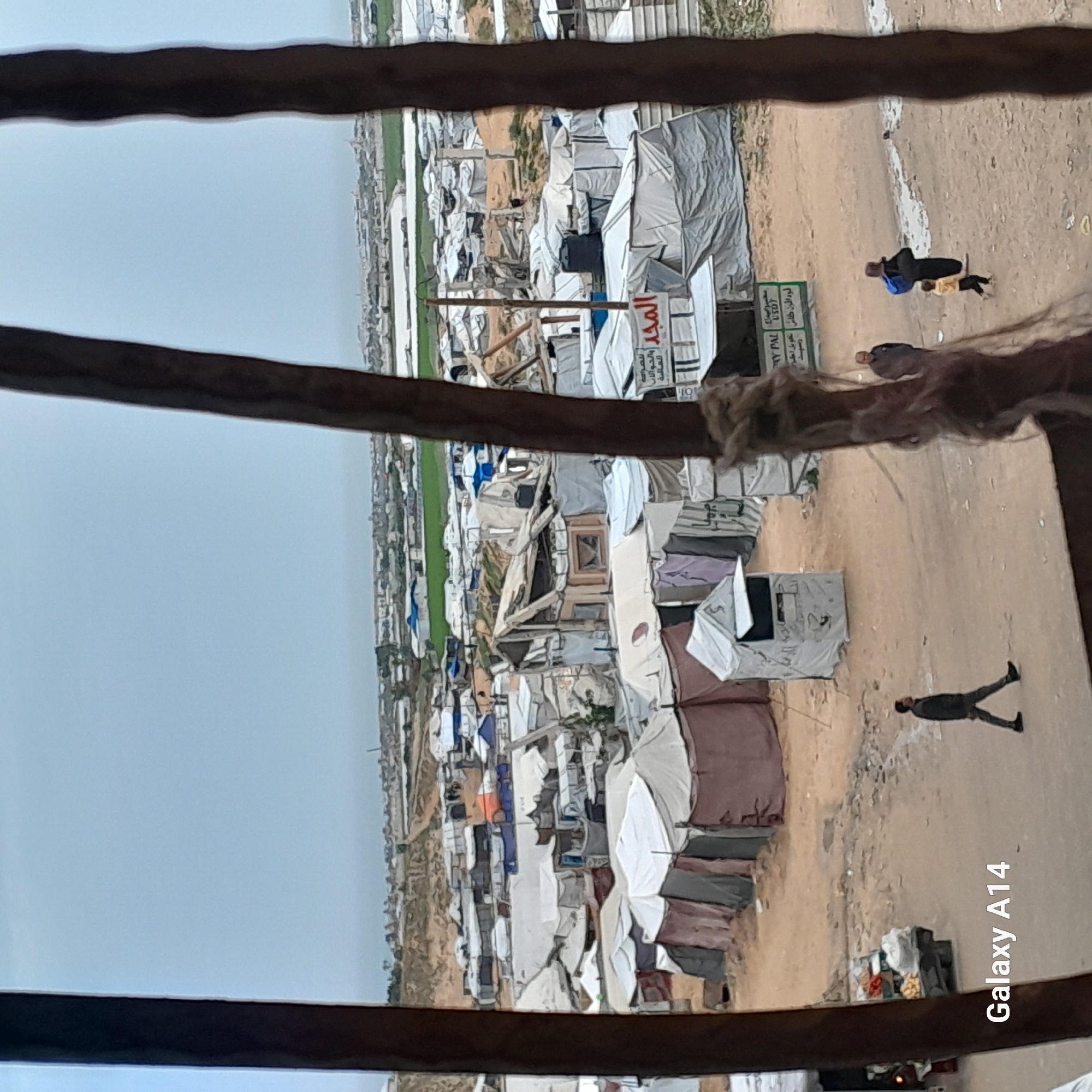 Widespread building damage and displacement documented in Khan Yunis